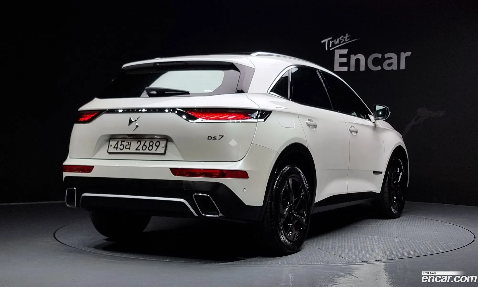 CitroenDs Ds7 Crossback 20 Bluehdi Grand Chic - фотография 2048383