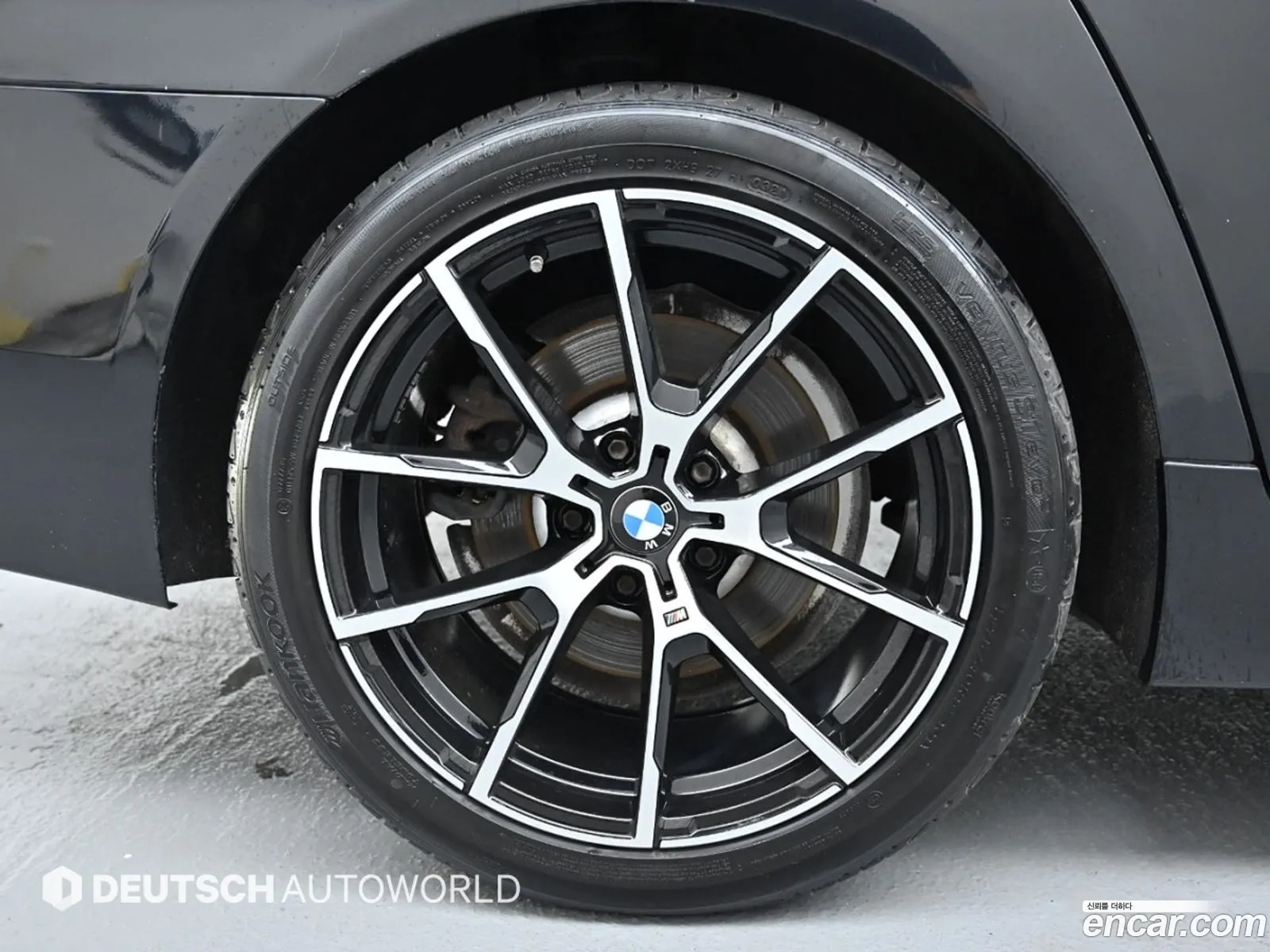 BMW 5 Series F10 520D - фотография 954122