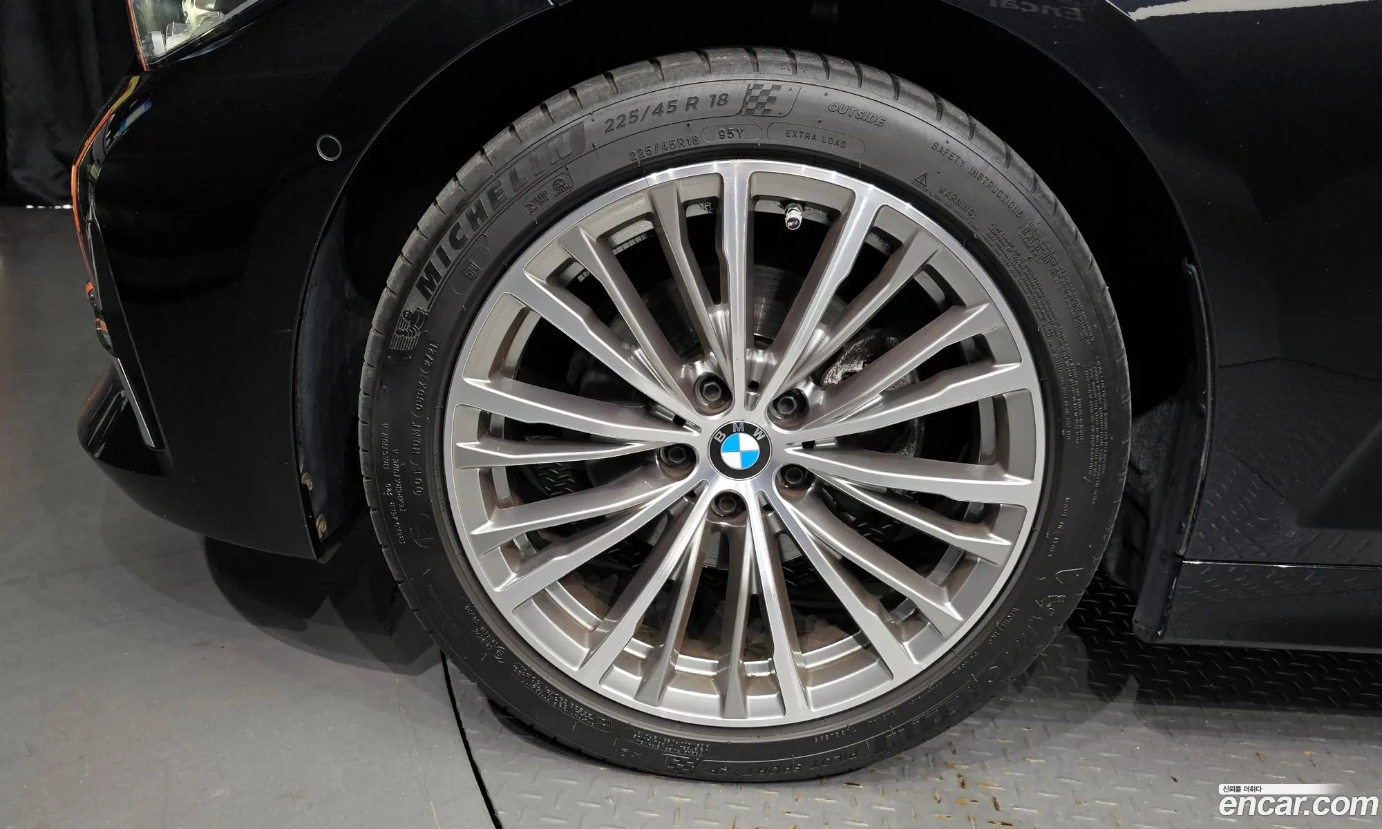 BMW 3 Series G20 320I Luxury - фотография 12415087