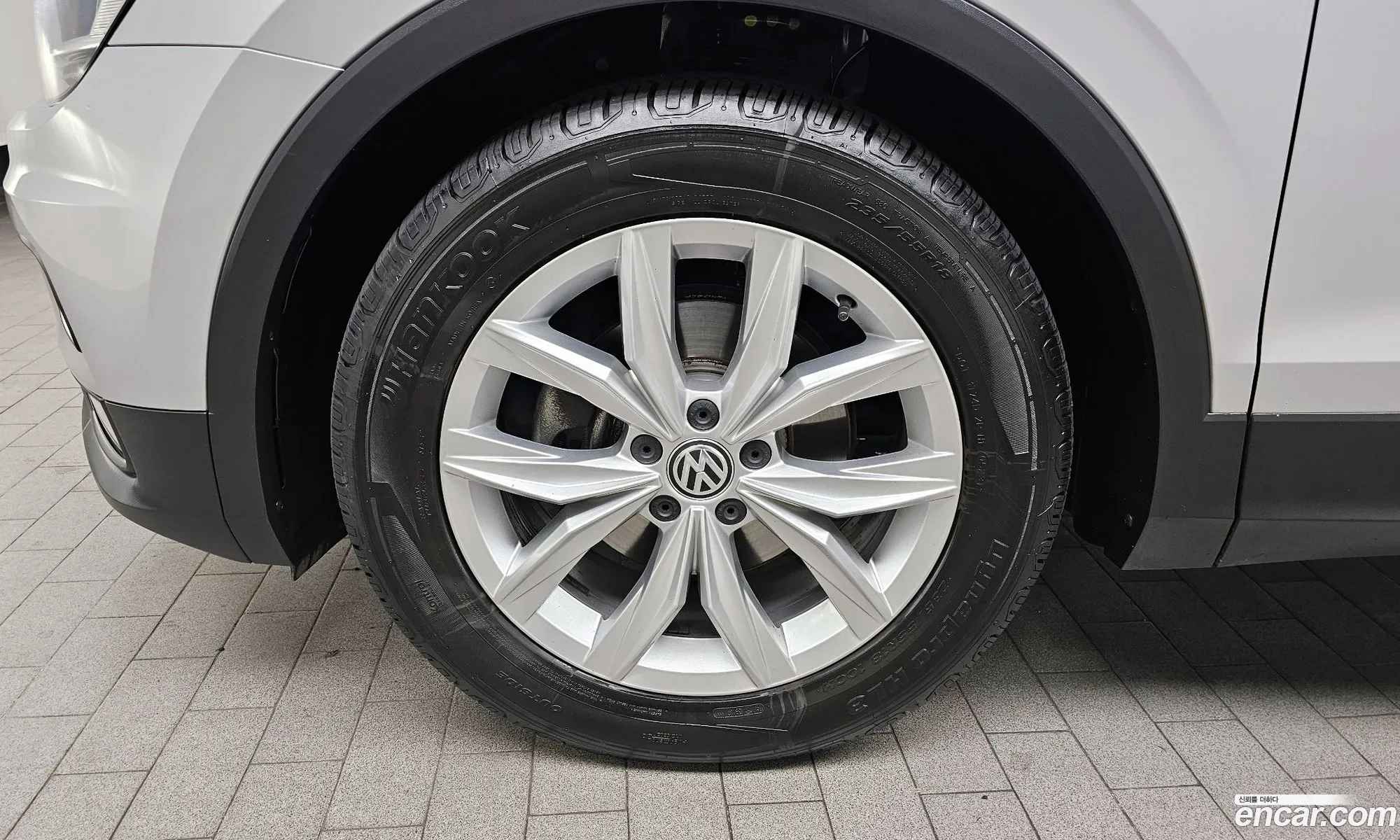 Volkswagen Tiguan 2Nd Generation 20 Tdi Premium - фотография 12505706
