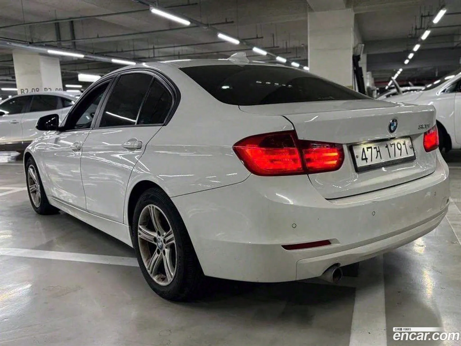 BMW 3 Series F30 320I - фотография 11570401