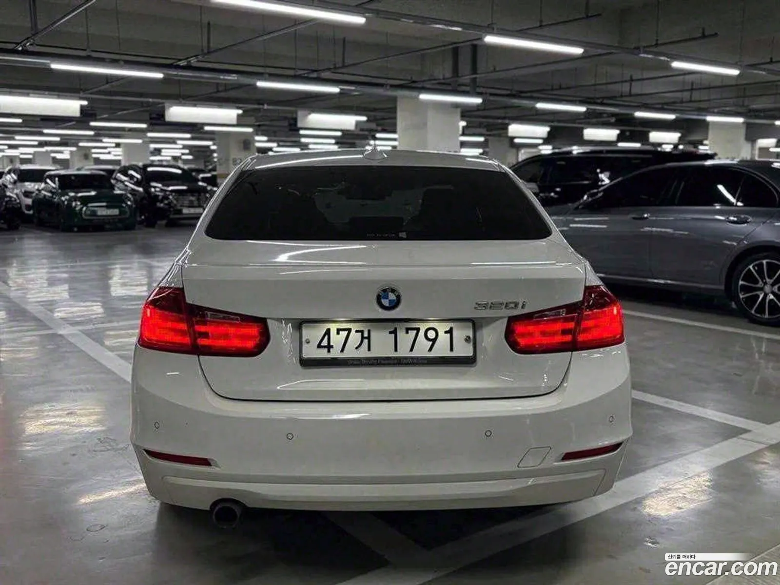 BMW 3 Series F30 320I - фотография 11570402