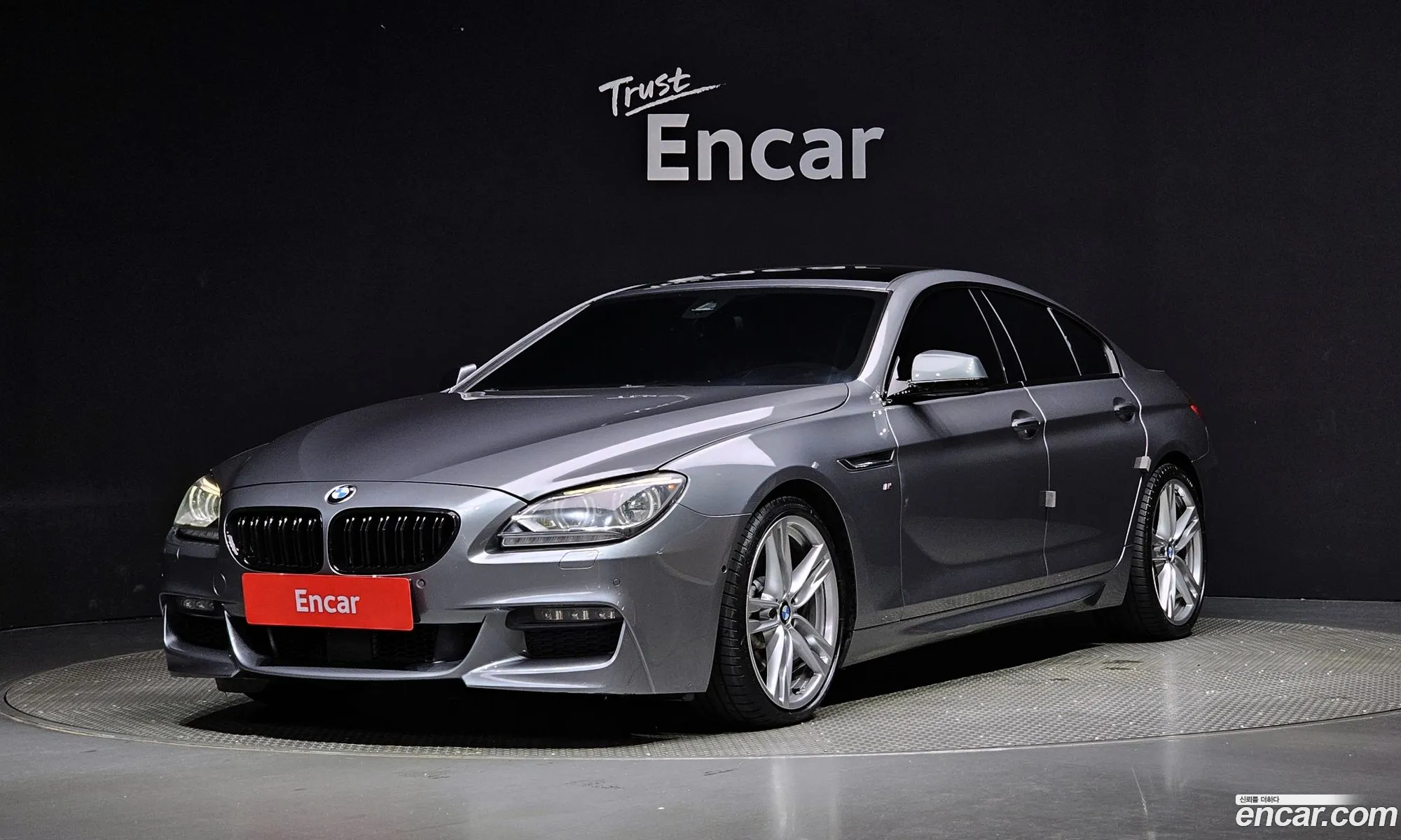 BMW 6 Series F12 640I Gran Coupe Exclusive - фотография 12415047