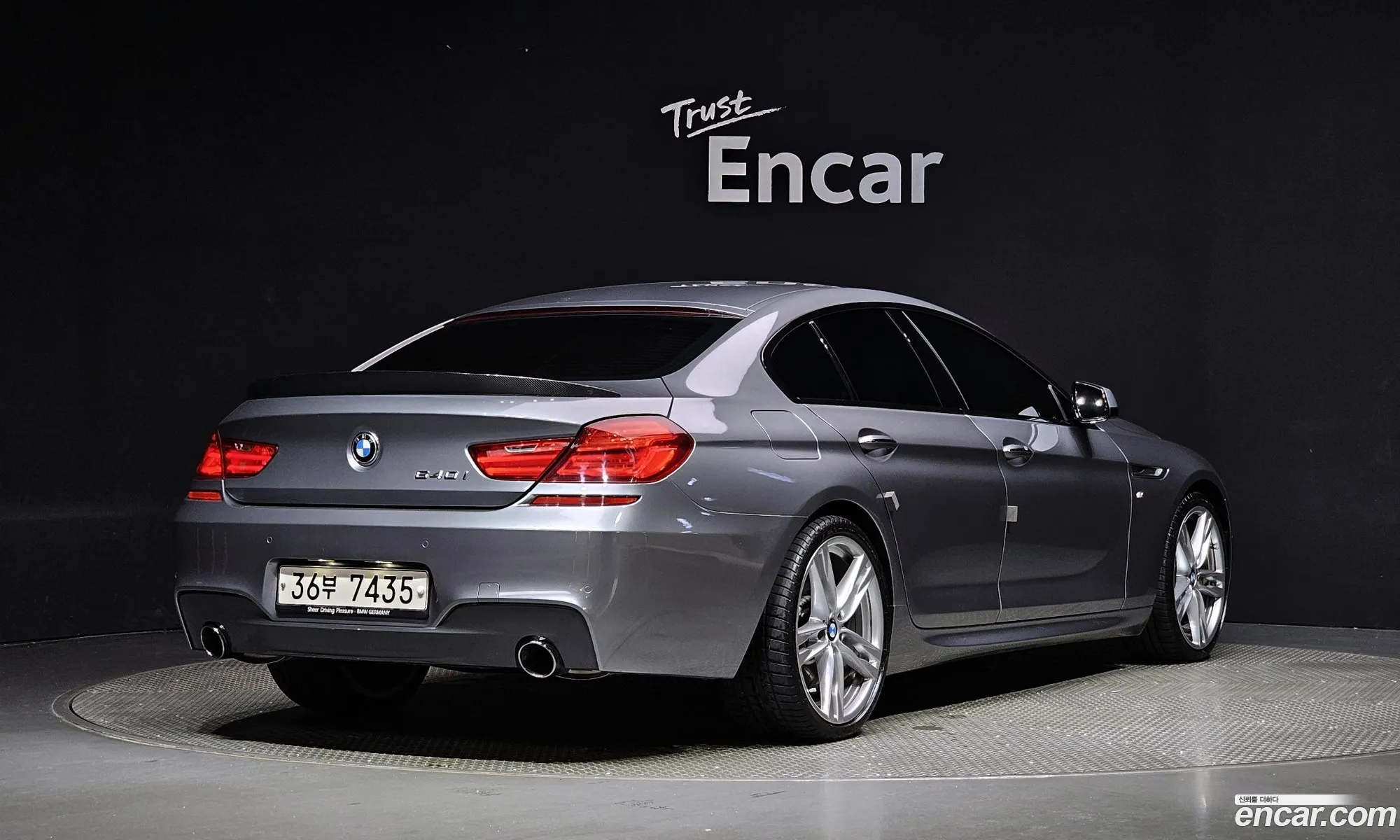 BMW 6 Series F12 640I Gran Coupe Exclusive - фотография 12415048