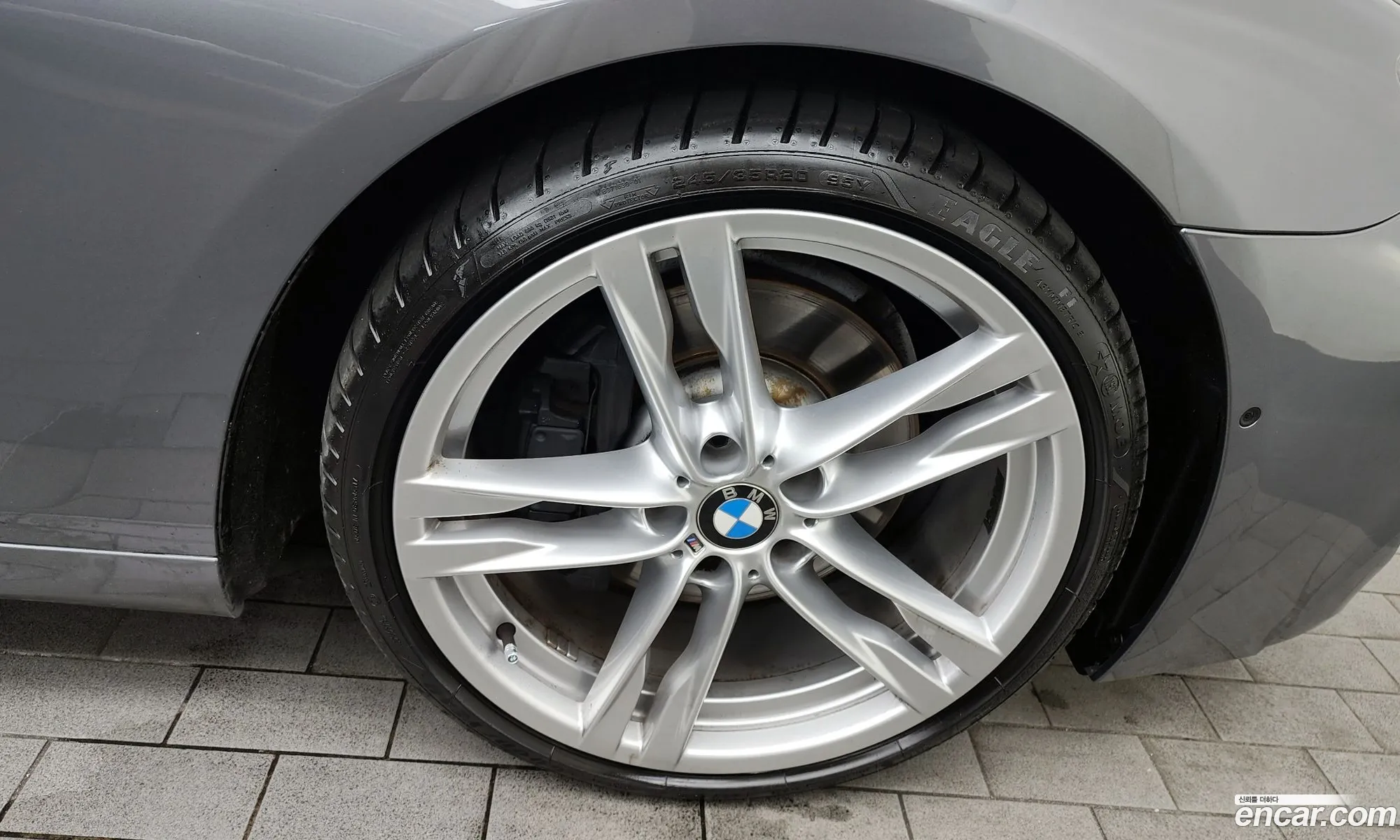BMW 6 Series F12 640I Gran Coupe Exclusive - фотография 12415051