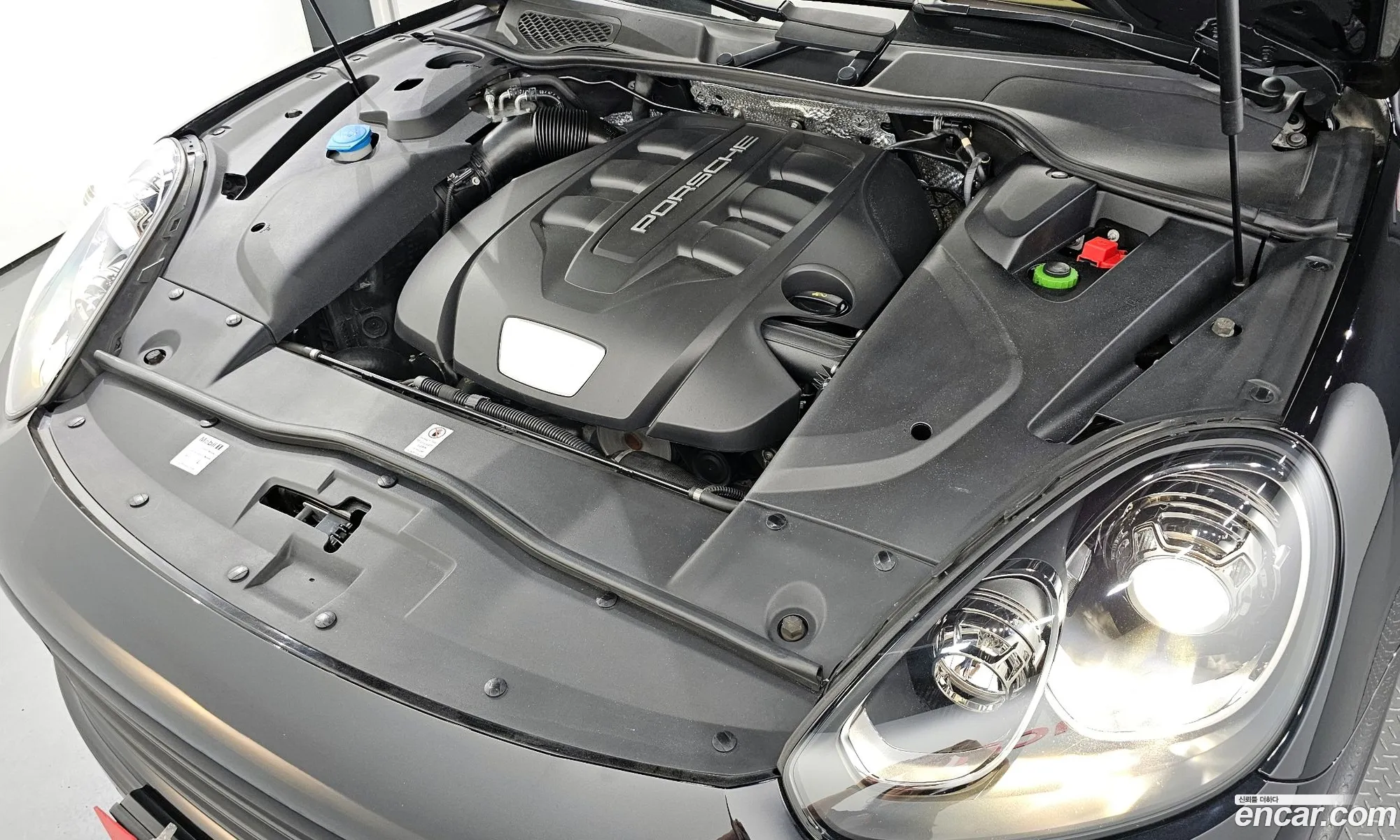 Porsche New Cayenne 30 Diesel Platinum Edition 958 - фотография 941765