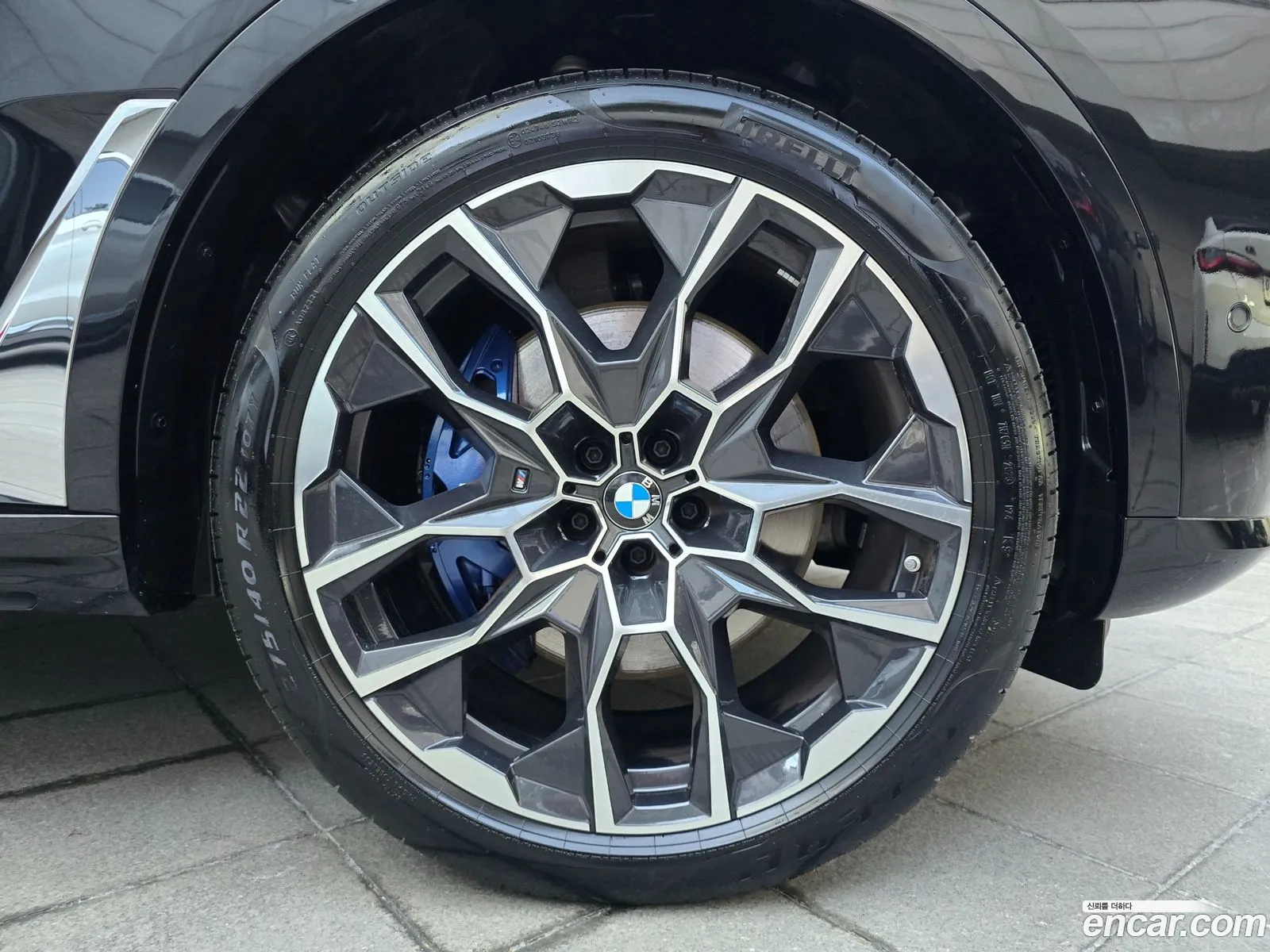 BMW X7 G07 ​​xDrive 40I M Sports 6-Seater - фотография 11570439
