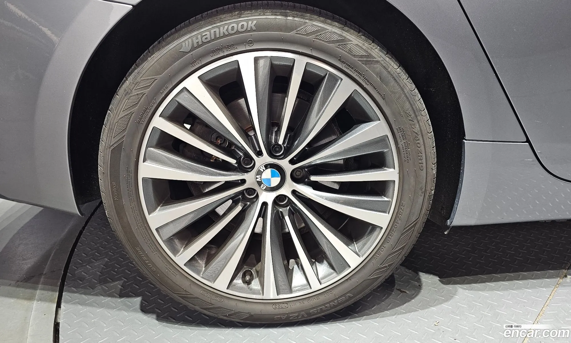 BMW 5 Series Gt F07 Gt 30D xDrive - фотография 937644