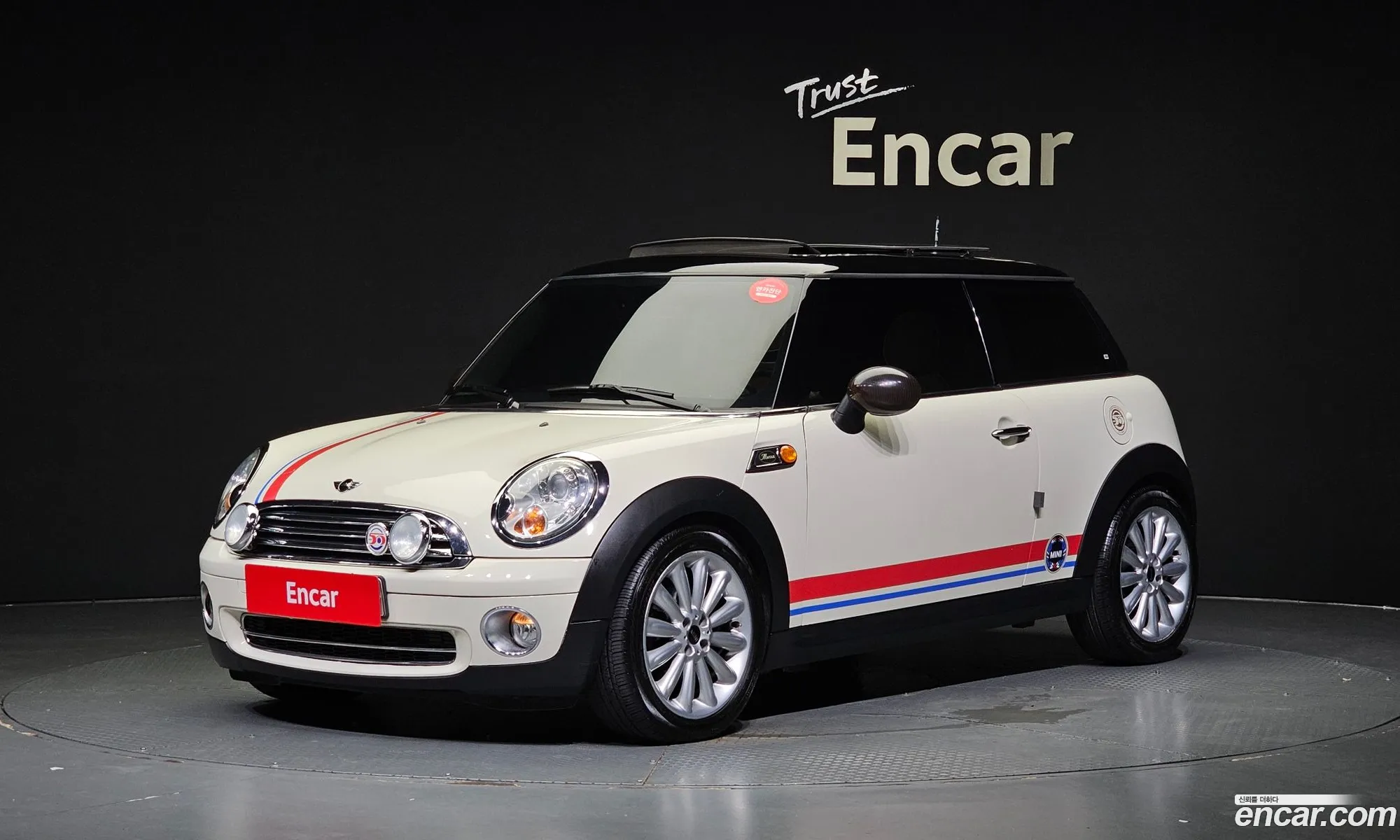 Mini Cooper Mayfair - фотография 1037295