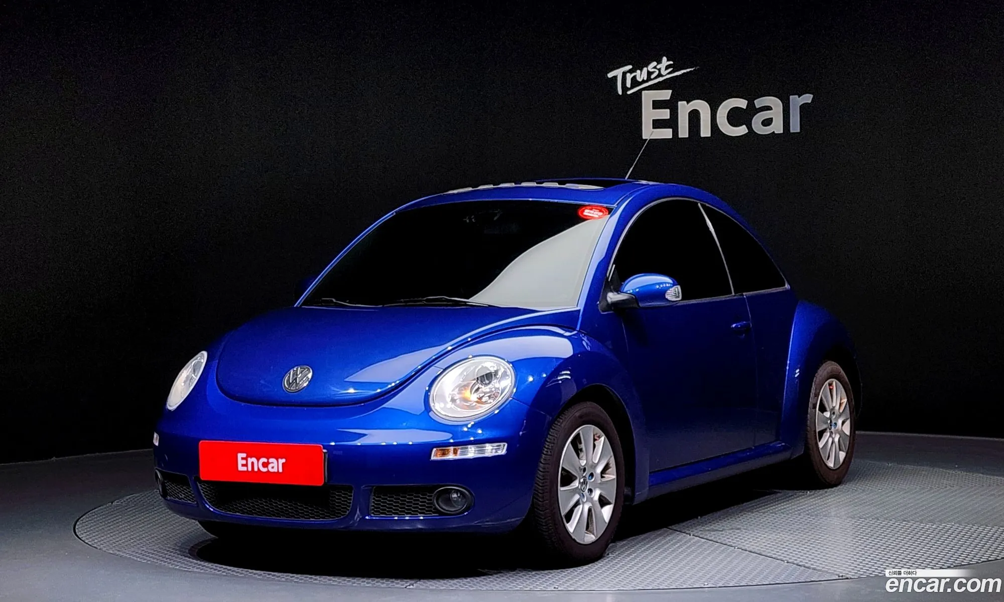 Volkswagen New Beetle Deluxe 20 9C - фотография 12433383