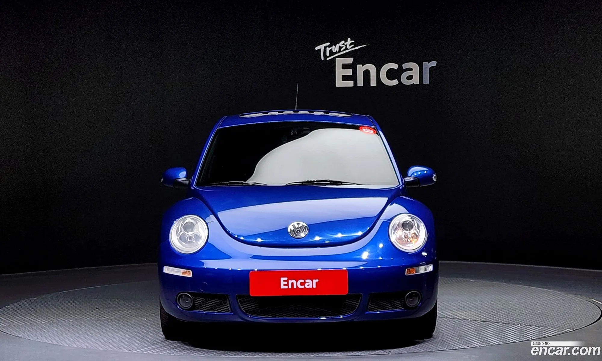 Volkswagen New Beetle Deluxe 20 9C - фотография 12433385