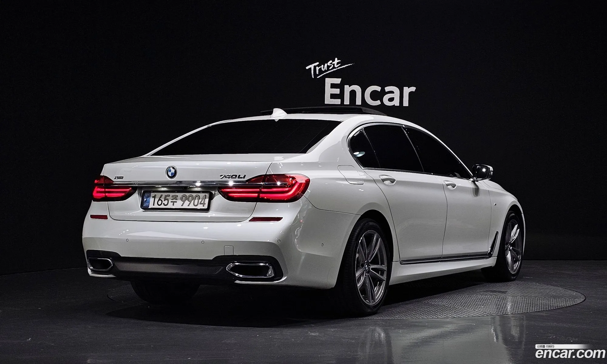 BMW 7 Series G11 740Li xDrive M Sports - фотография 1003142