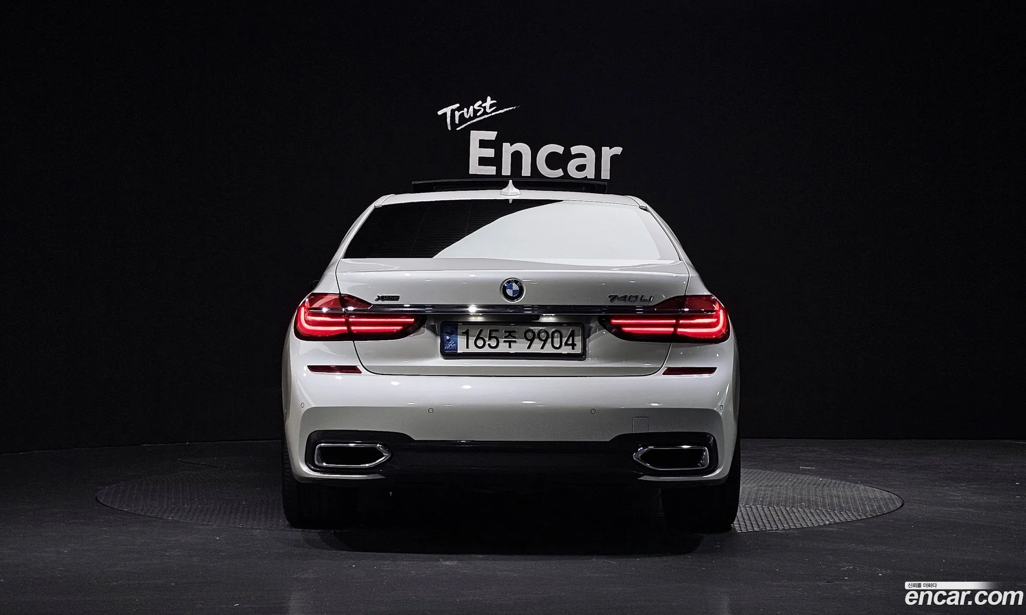BMW 7 Series G11 740Li xDrive M Sports - фотография 1003144