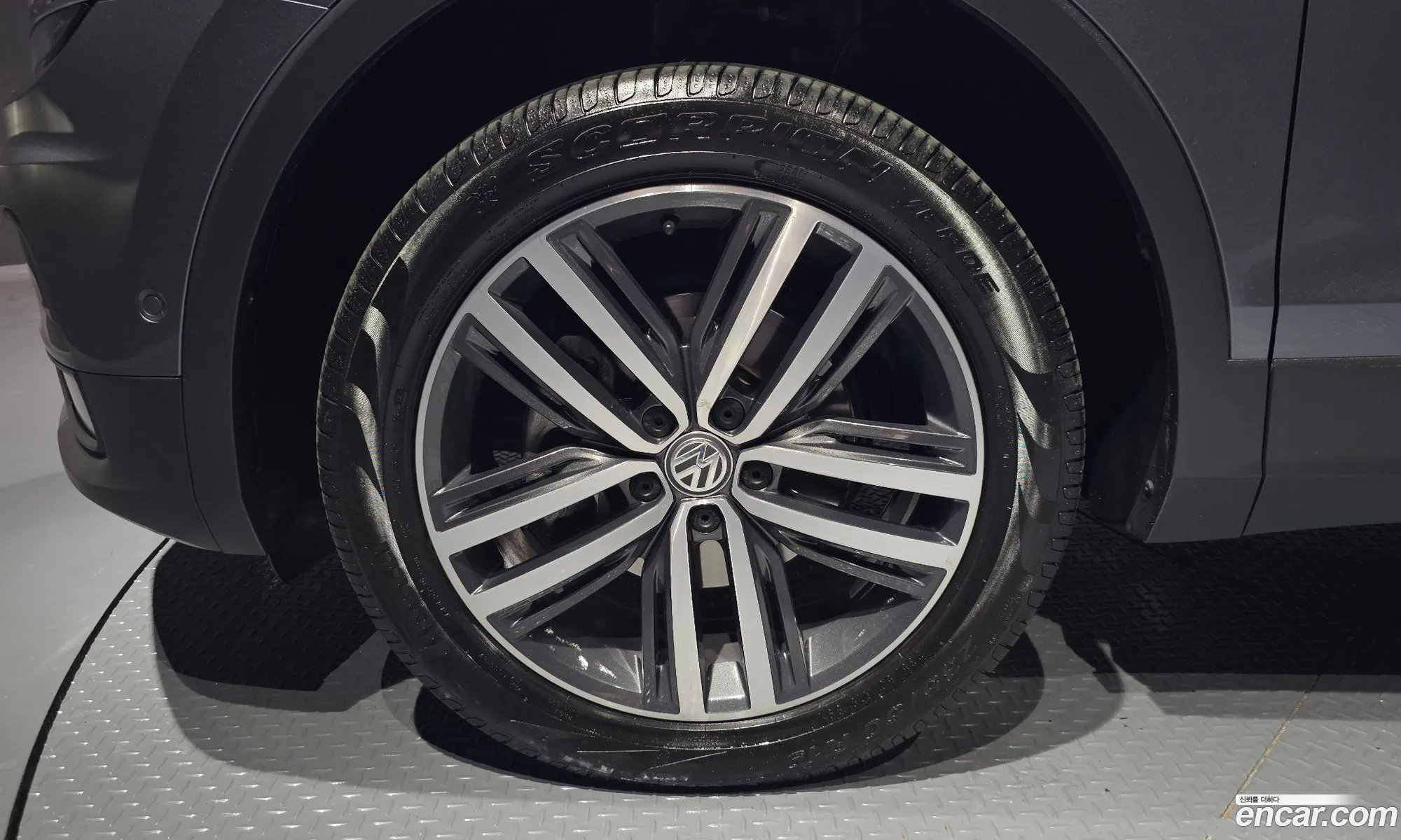 Volkswagen Tiguan Allspace 20 Tdi Prestige - фотография 12446929