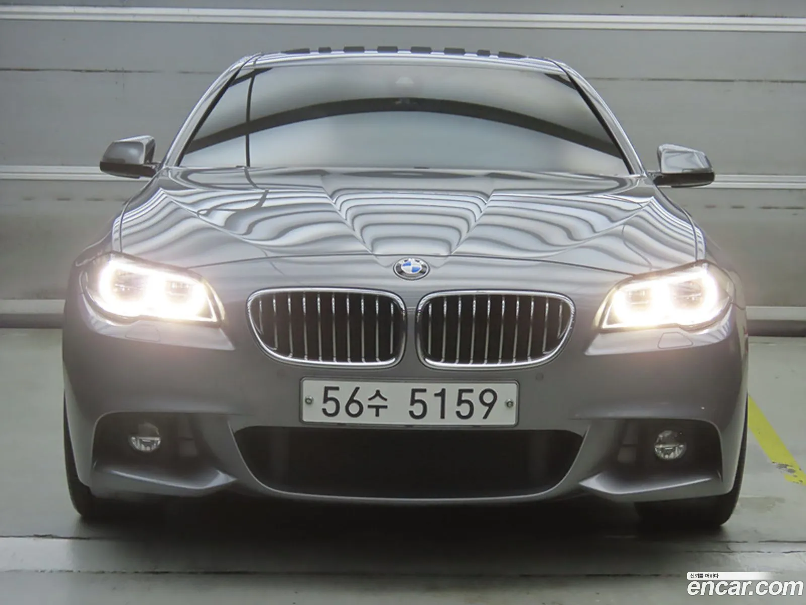 BMW 5 Series F10 530D xDrive M Sports - фотография 940559