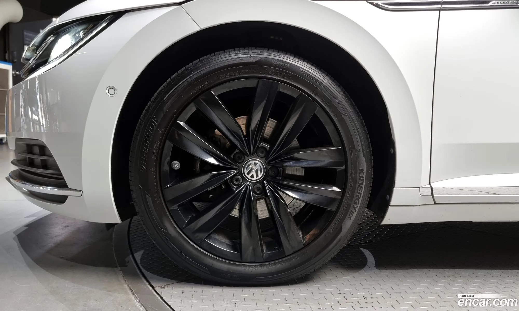Volkswagen Arteon 20 Tdi Prestige - фотография 12407975