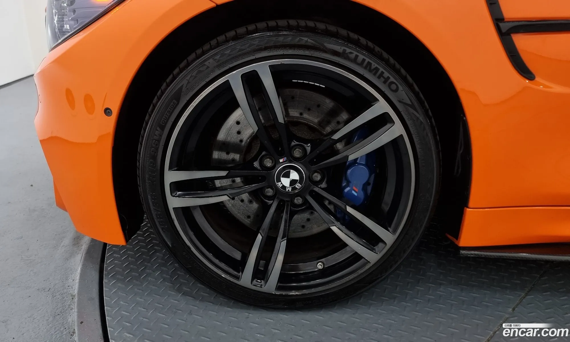 BMW M4 F82 M4 Convertible - фотография 937596