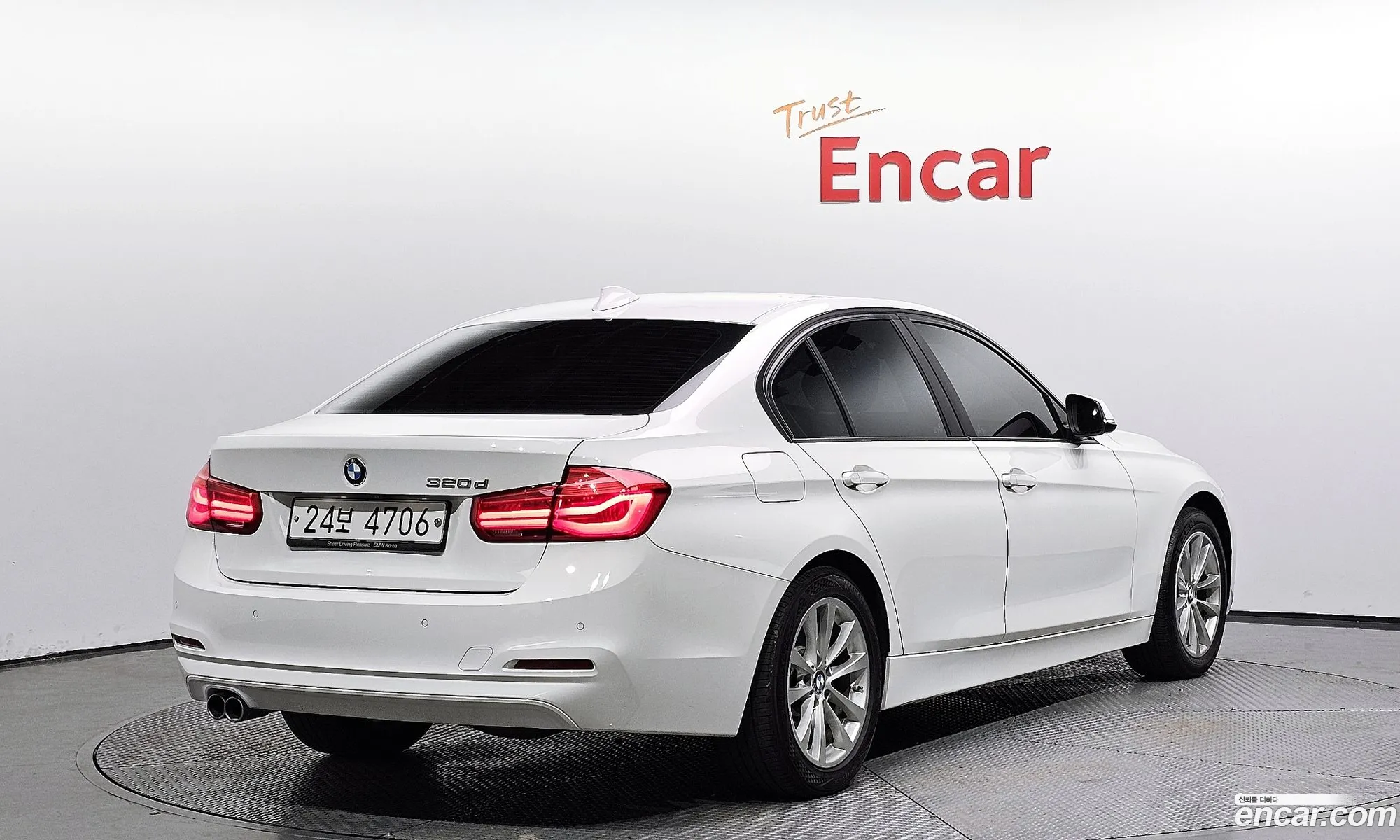BMW 3 Series F30 320D - фотография 1044887