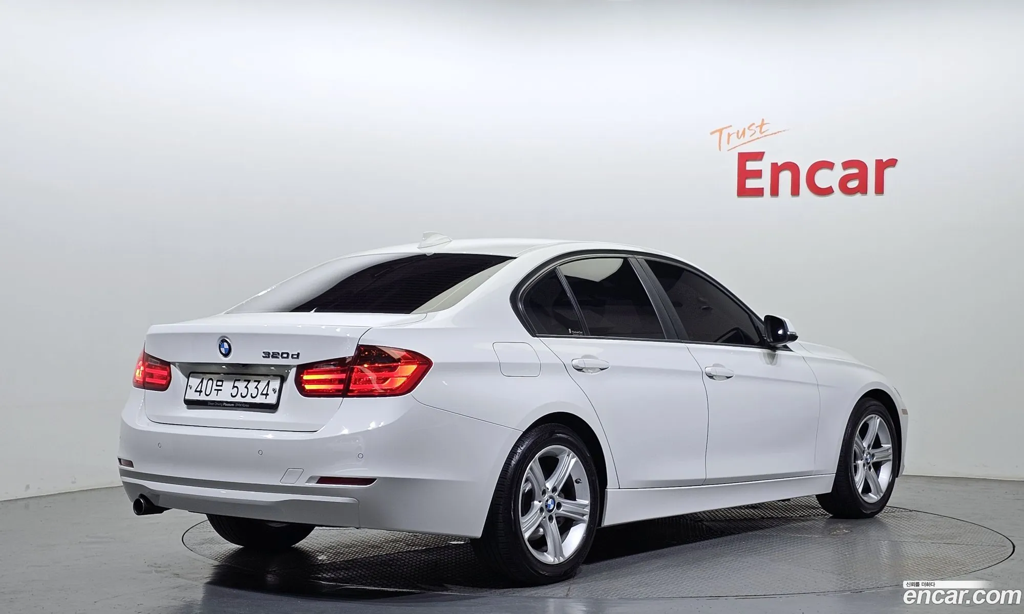 BMW 3 Series F30 320D - фотография 1003112