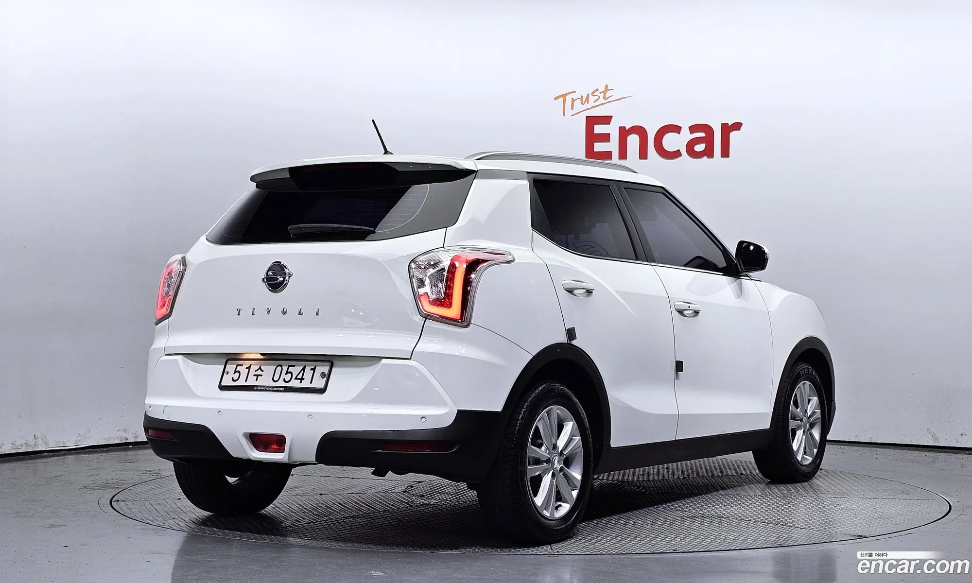 Kg Mobility Ssangyong Tivoli Vx 2Wd - фотография 4967628