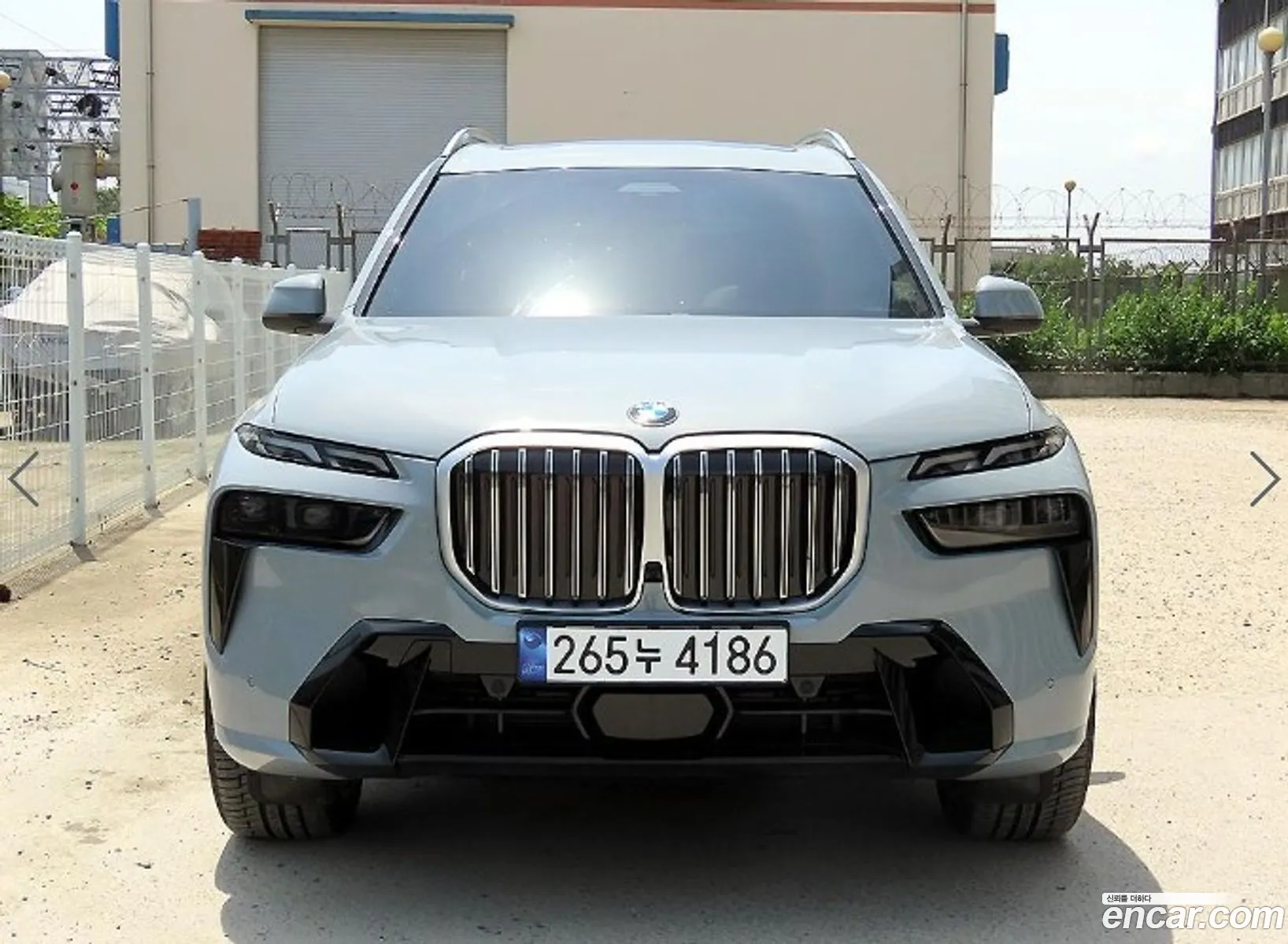 BMW X7 G07 ​​xDrive 40I M Sports 7-Seater - фотография 1003095