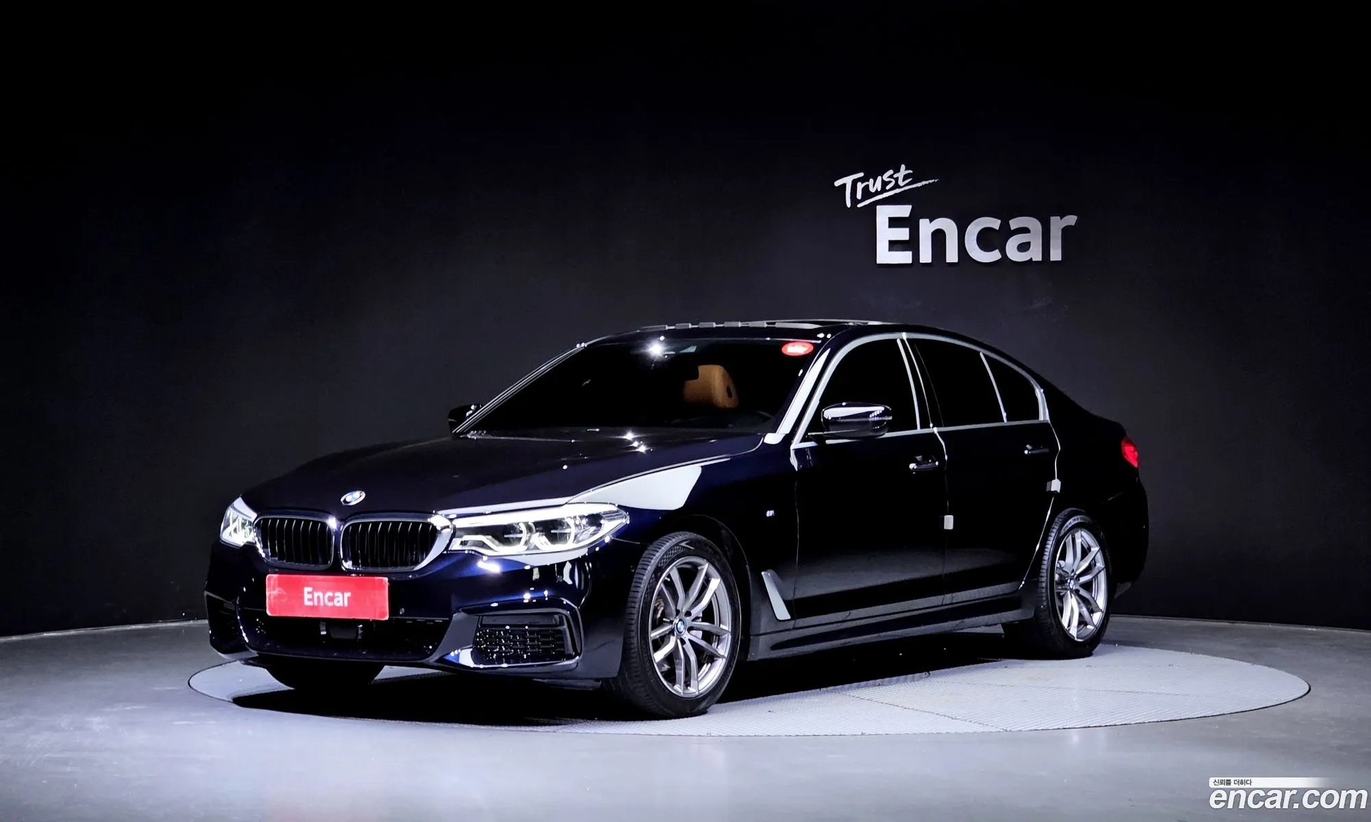 BMW 5 Series G30 520D xDrive M Sports - фотография 1002105