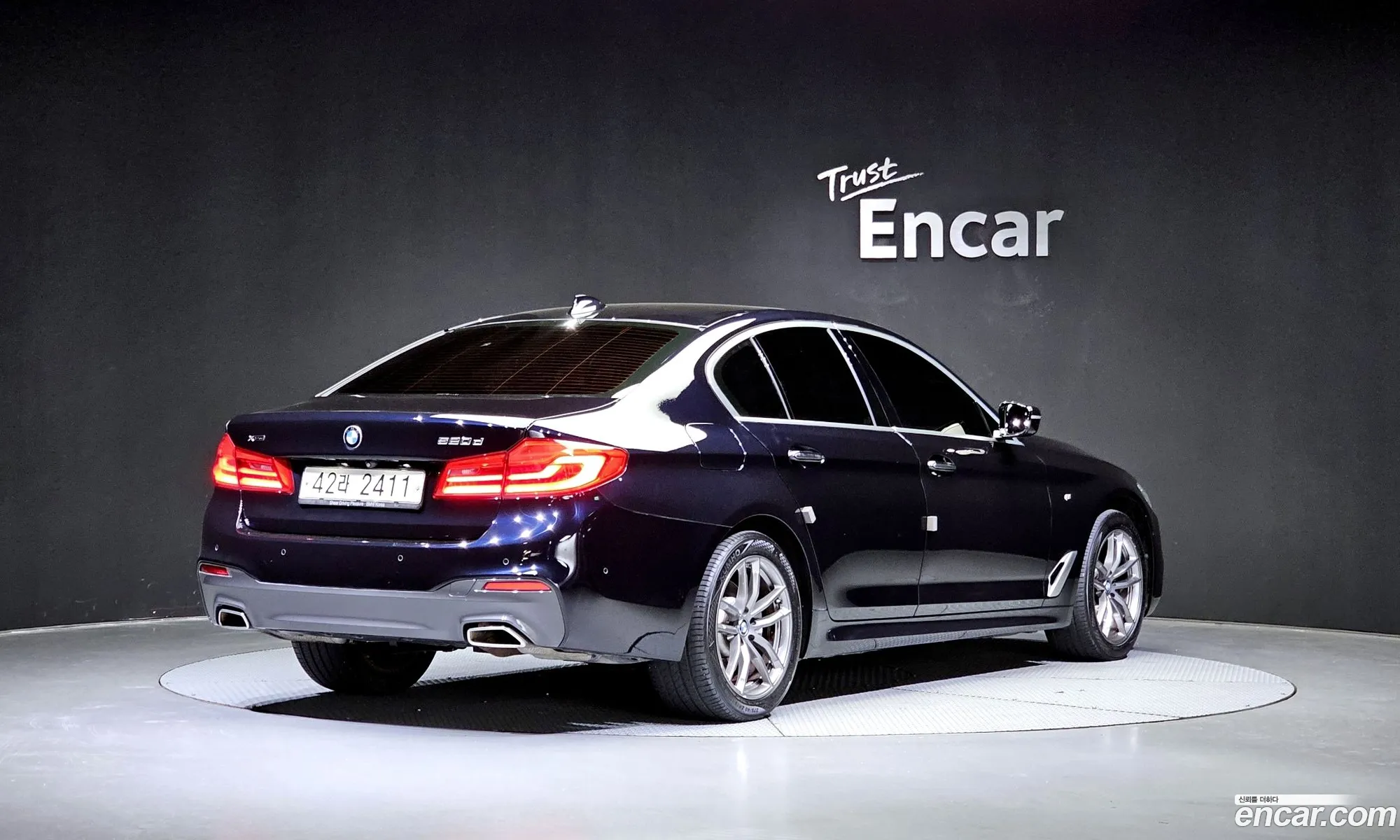 BMW 5 Series G30 520D xDrive M Sports - фотография 1002106
