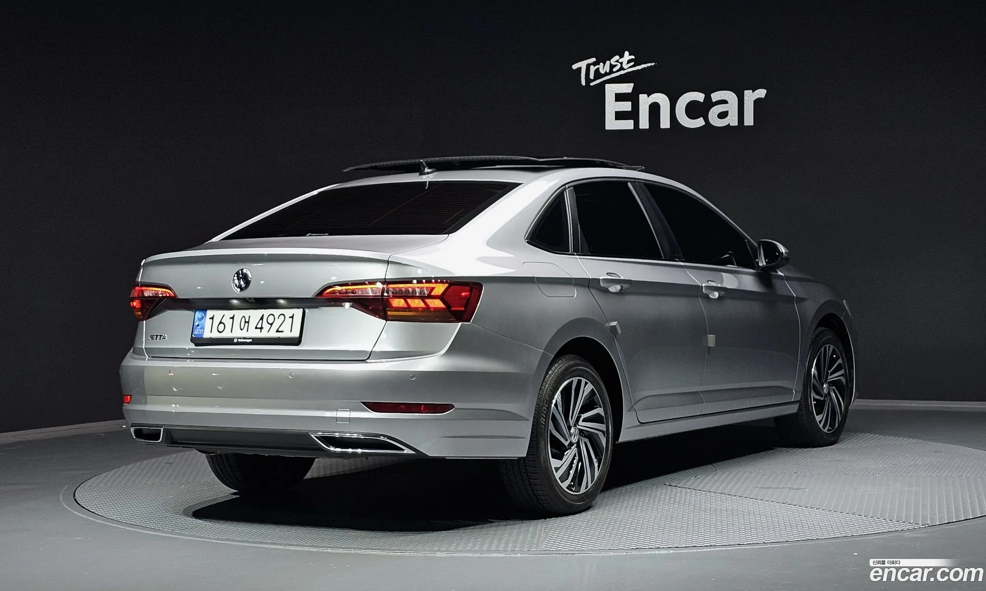 Volkswagen Jetta 7Th Generation 14 Tsi Prestige - фотография 12497401