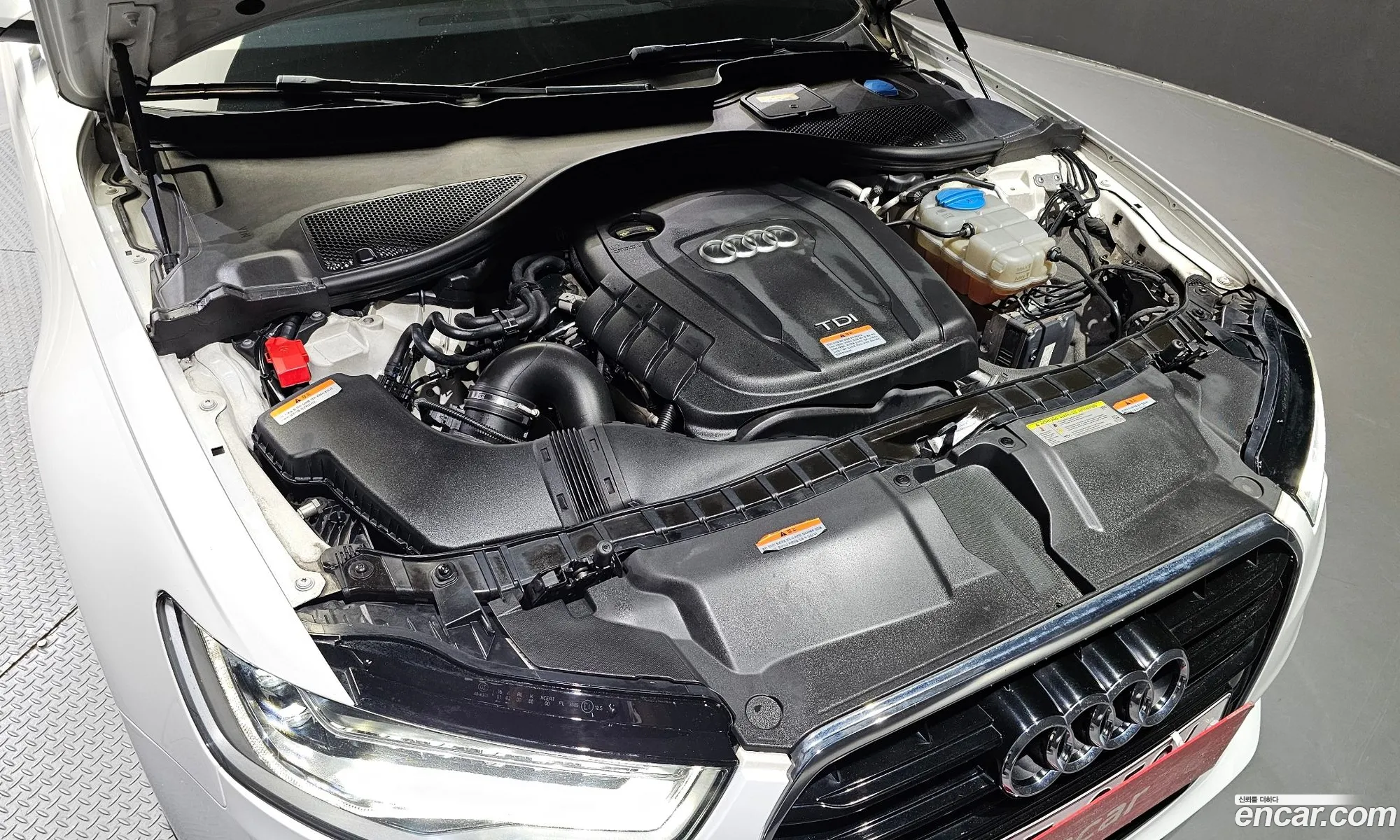 Audi New A6 35 Tdi Dynamic C7 - фотография 13597592