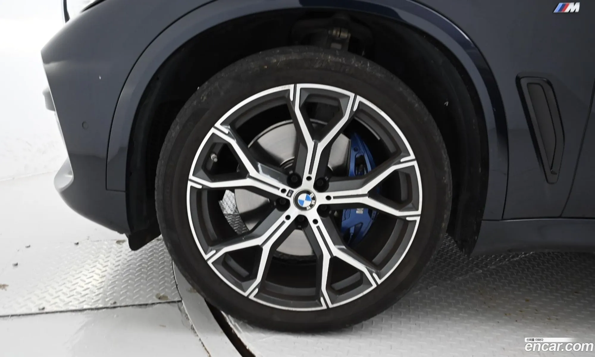 BMW X5 G05 xDrive 30D M Sport - фотография 1002061