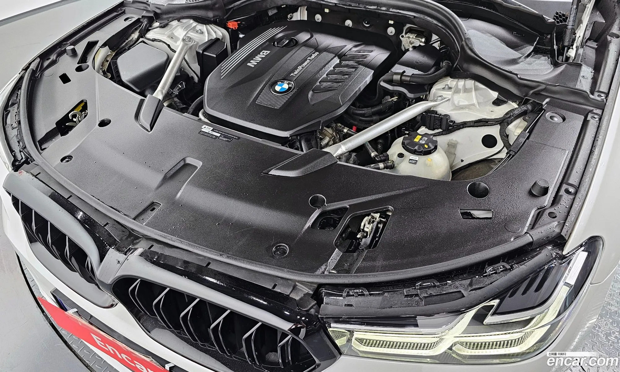 BMW 6 Series Gt G32 630D xDrive M Sports - фотография 12421903