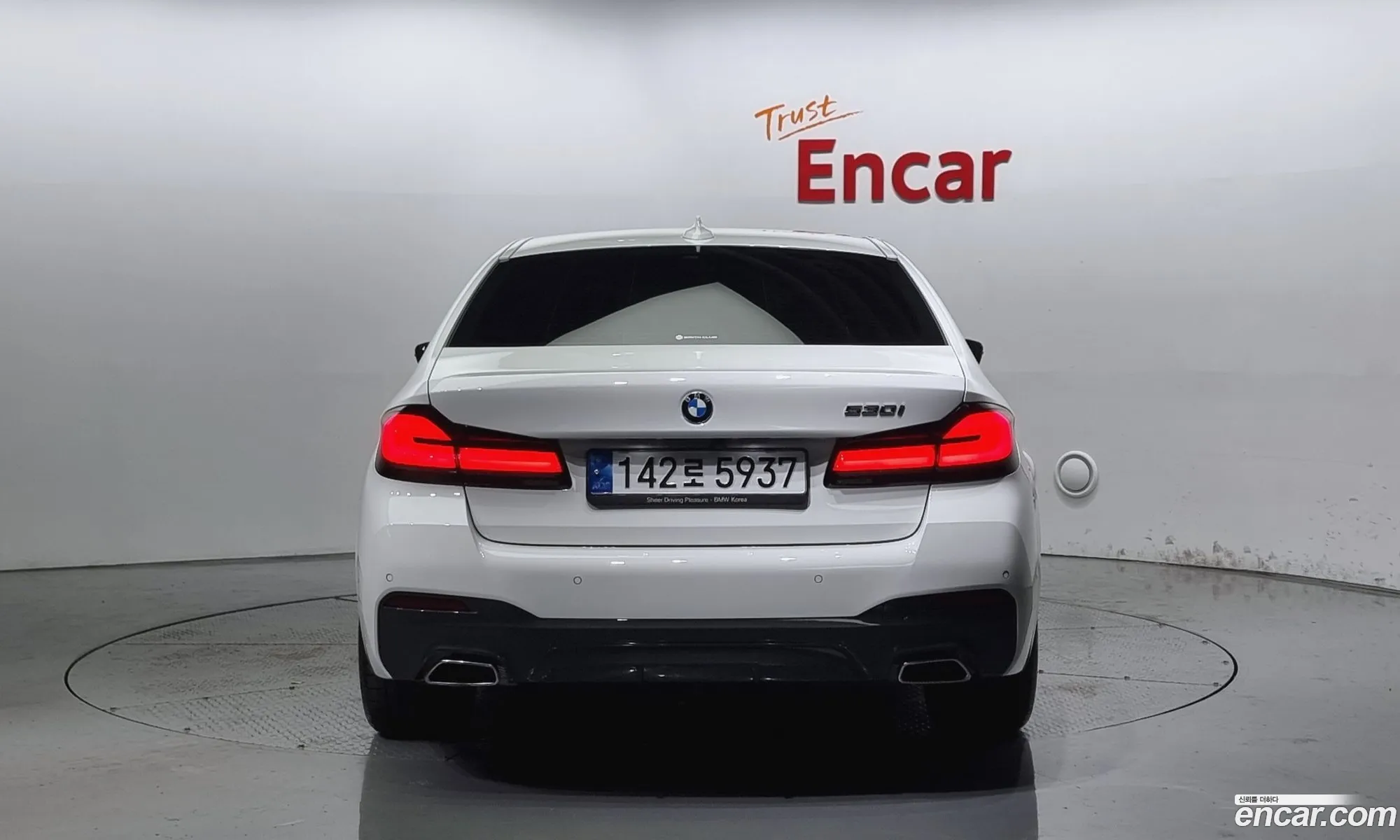 BMW 5 Series G30 530I M Sports - фотография 12421877