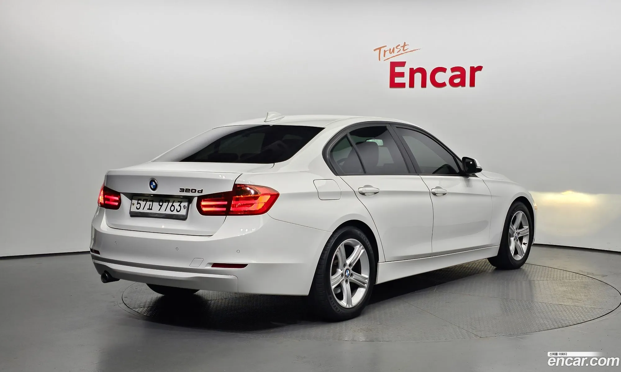 BMW 3 Series F30 320D - фотография 1082511