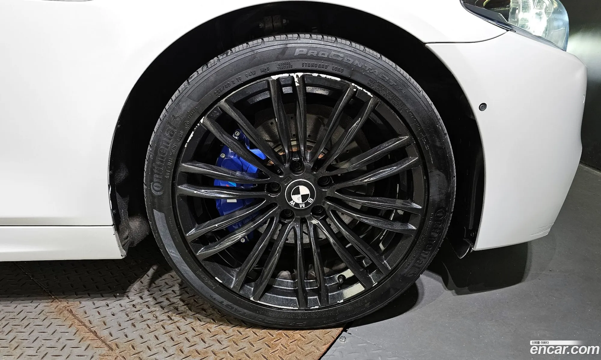 BMW 5 Series F10 528I - фотография 12421854