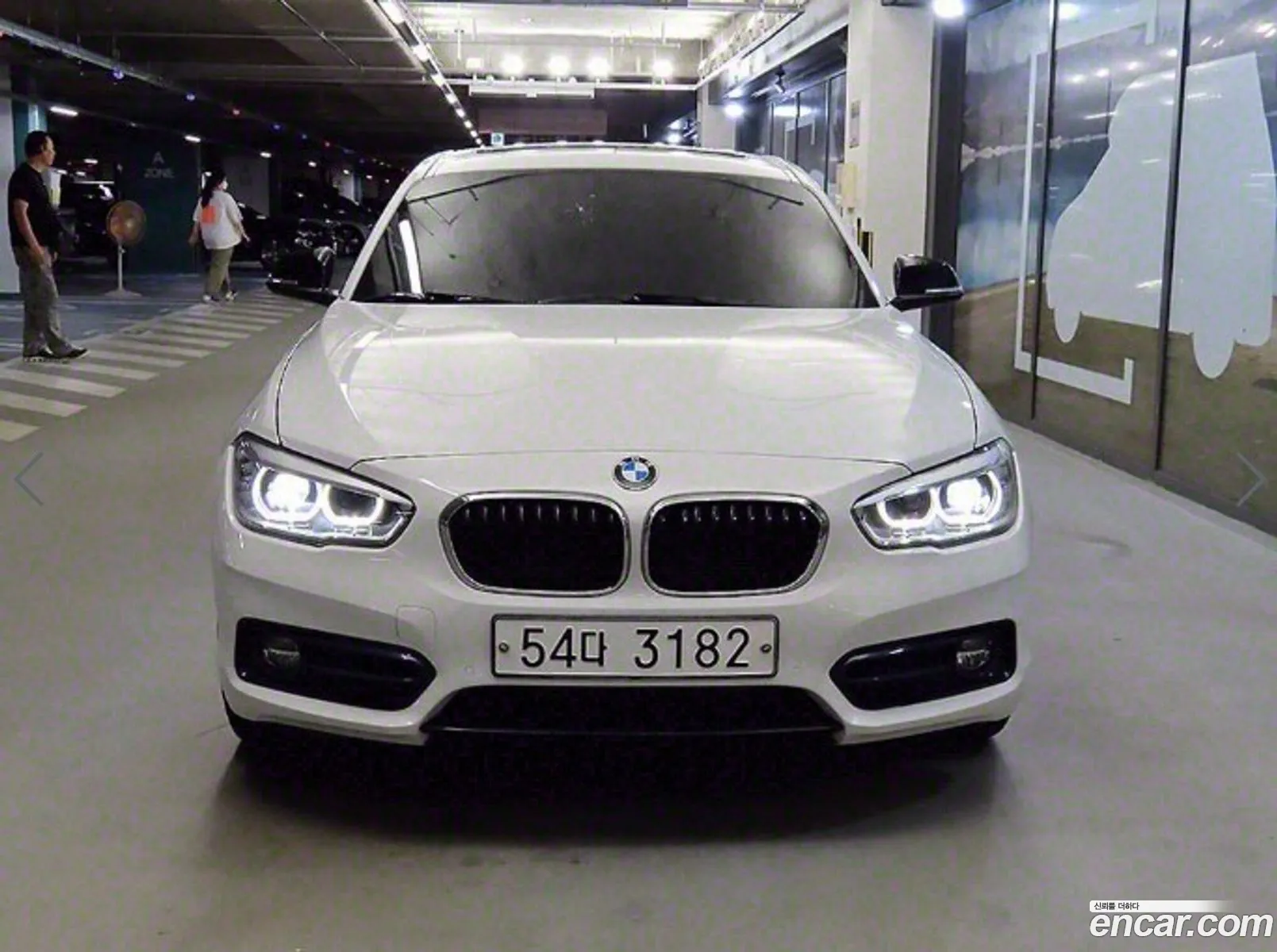 BMW 1 Series F20 118D Sports 5-Door - фотография 940152