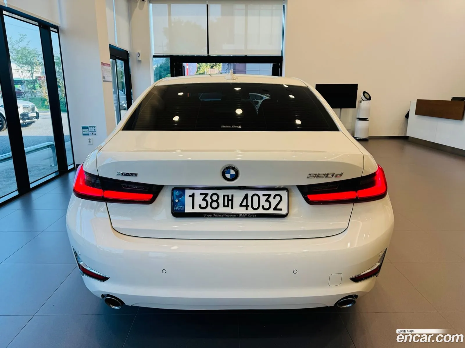 BMW 3 Series G20 320D xDrive Luxury - фотография 940081