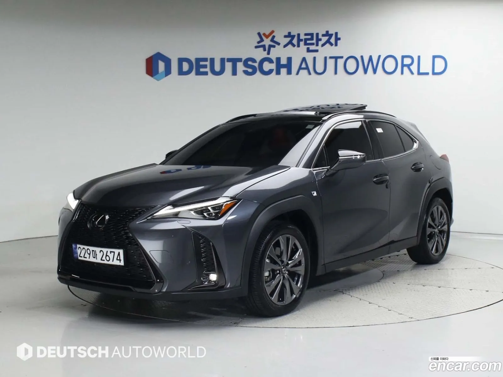 Lexus Ux250H 20 F-Sport 2Wd - фотография 6585677