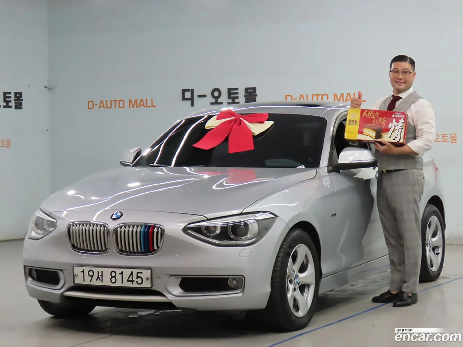 BMW 1 Series F20 118D Urban 5-Door - фотография 12421826