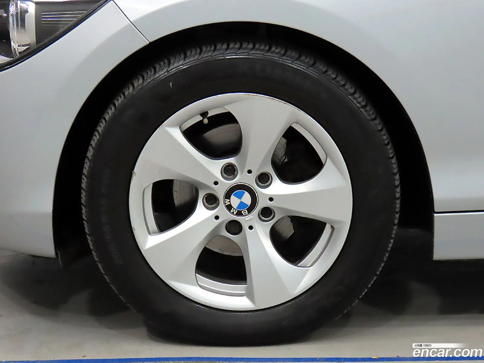 BMW 1 Series F20 118D Urban 5-Door - фотография 12421830