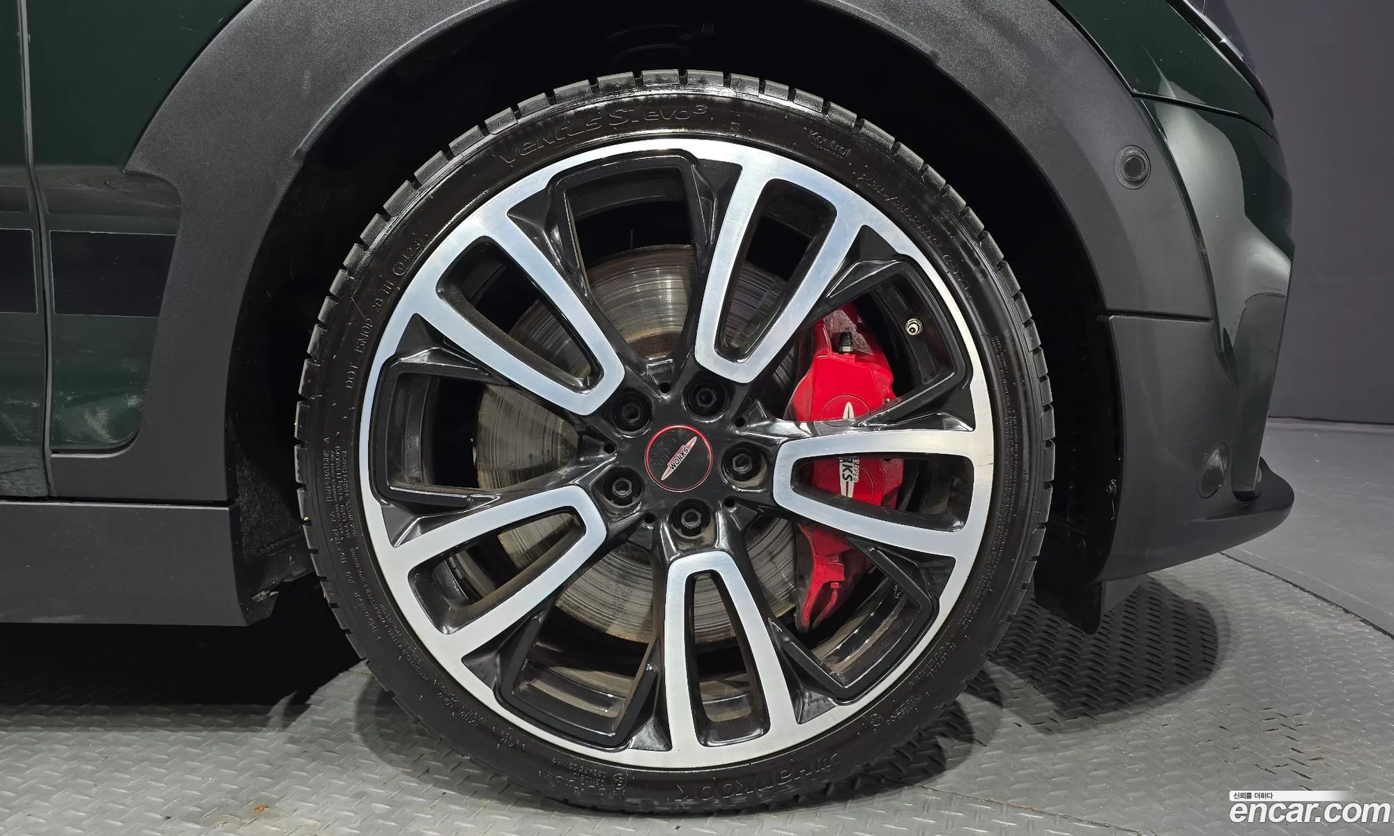 Mini Cooper S Clubman Jcw 2Nd Generation - фотография 1037335