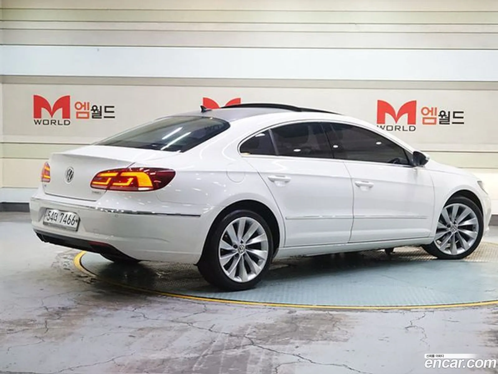 Volkswagen New Cc 20 Tdi Bluemotion - фотография 12521911
