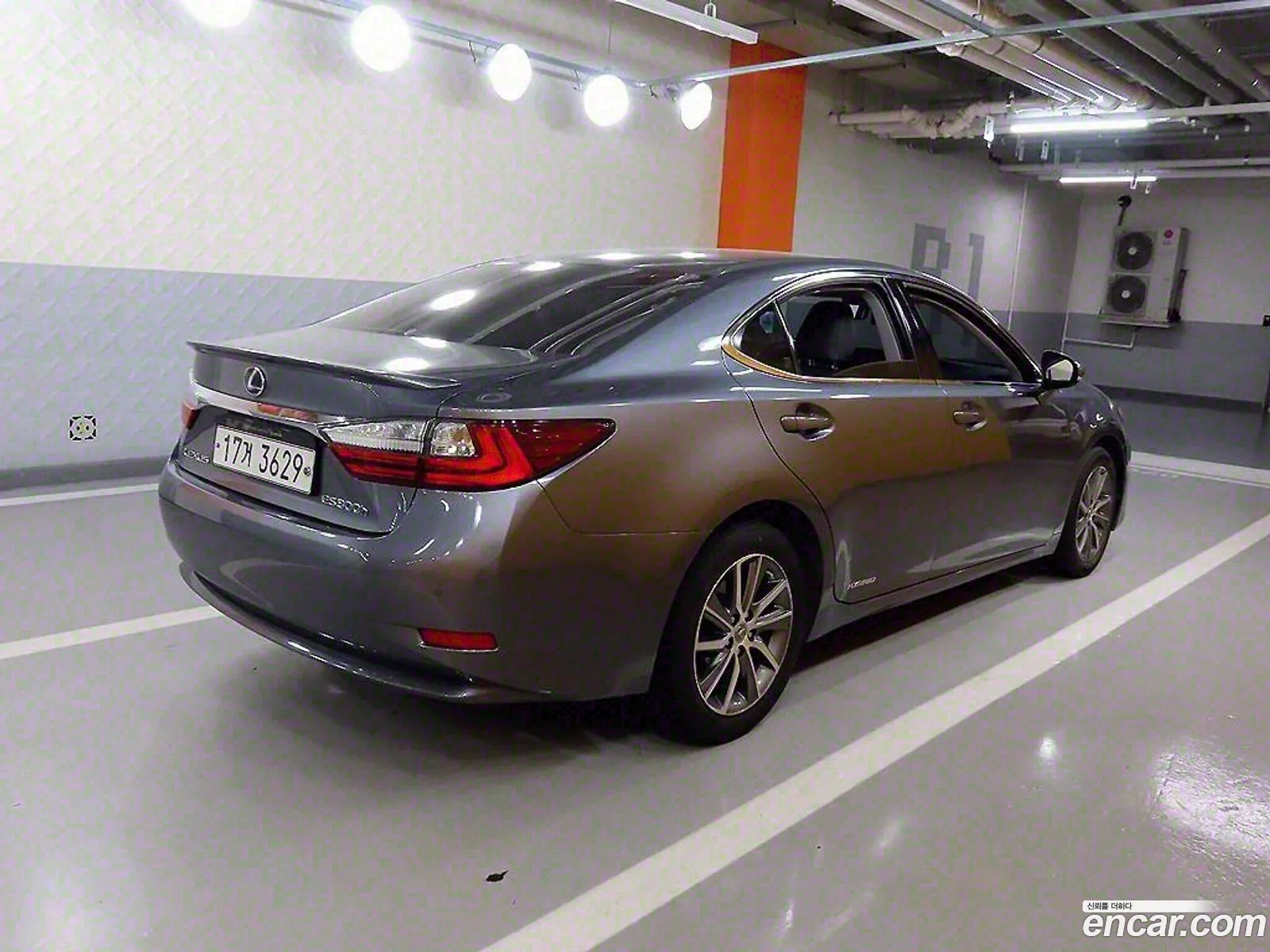 Lexus New Es300H Supreme Xv60 - фотография 6534502