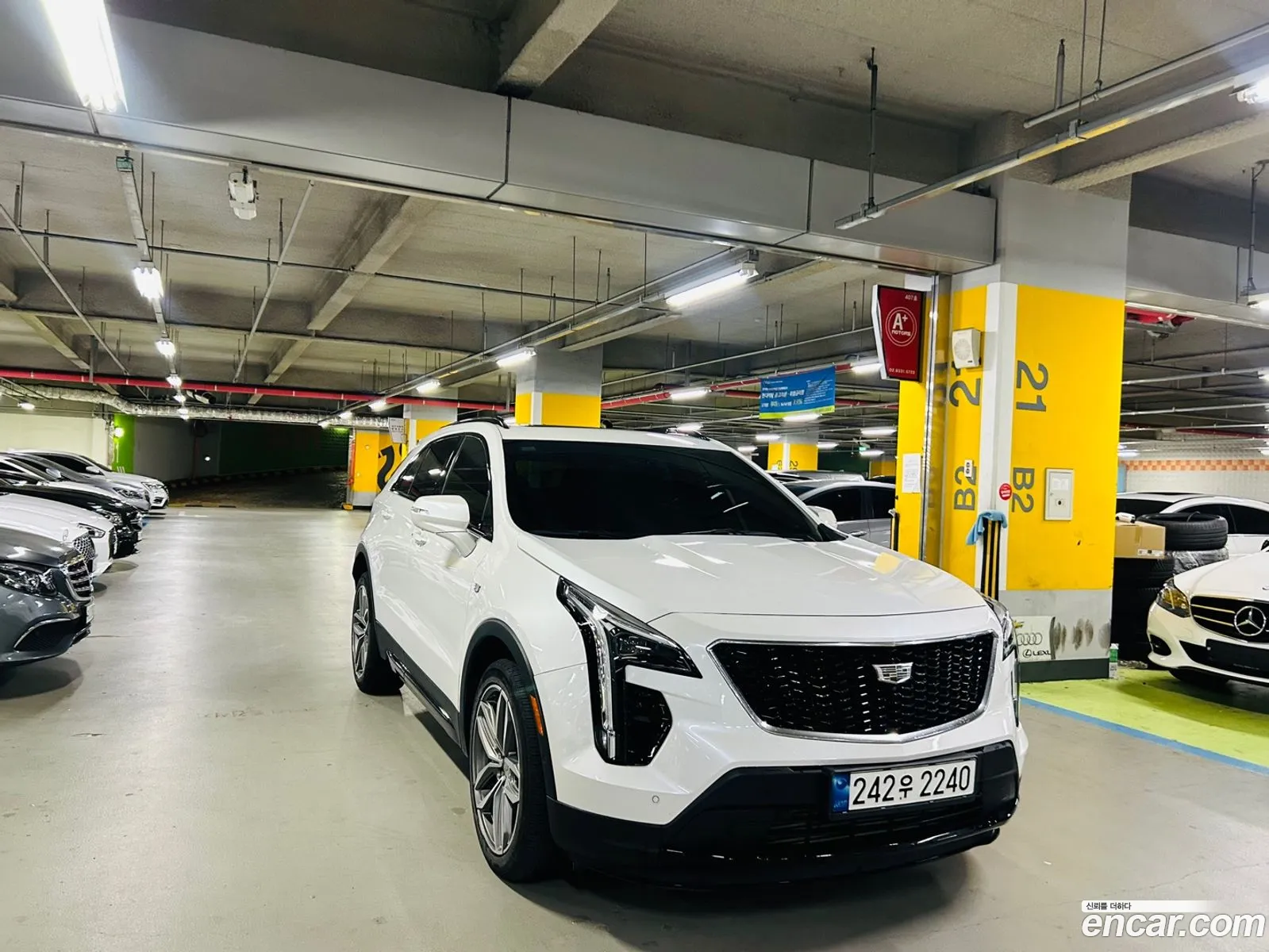 Cadillac Xt4 20 Sports Awd - фотография 4799021