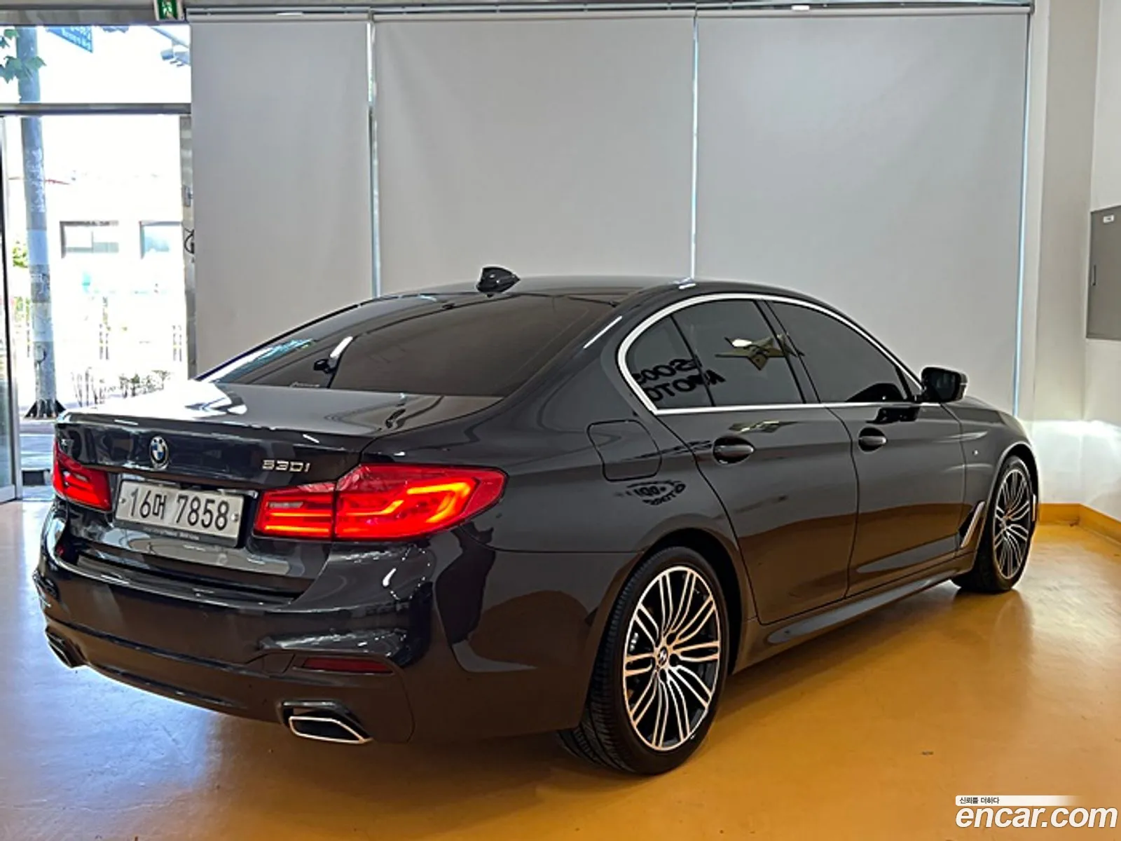 BMW 5 Series G30 530I xDrive M Sport Plus - фотография 1082476