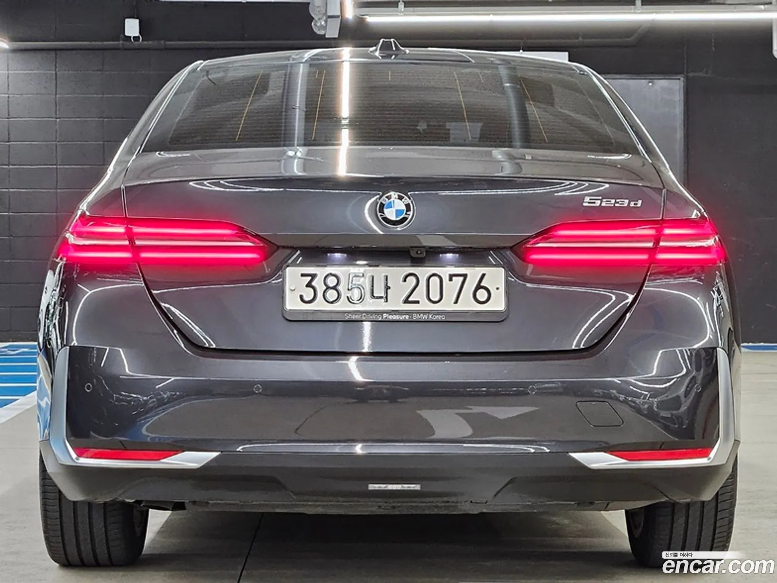 BMW 5 Series G60 523D - фотография 12406225