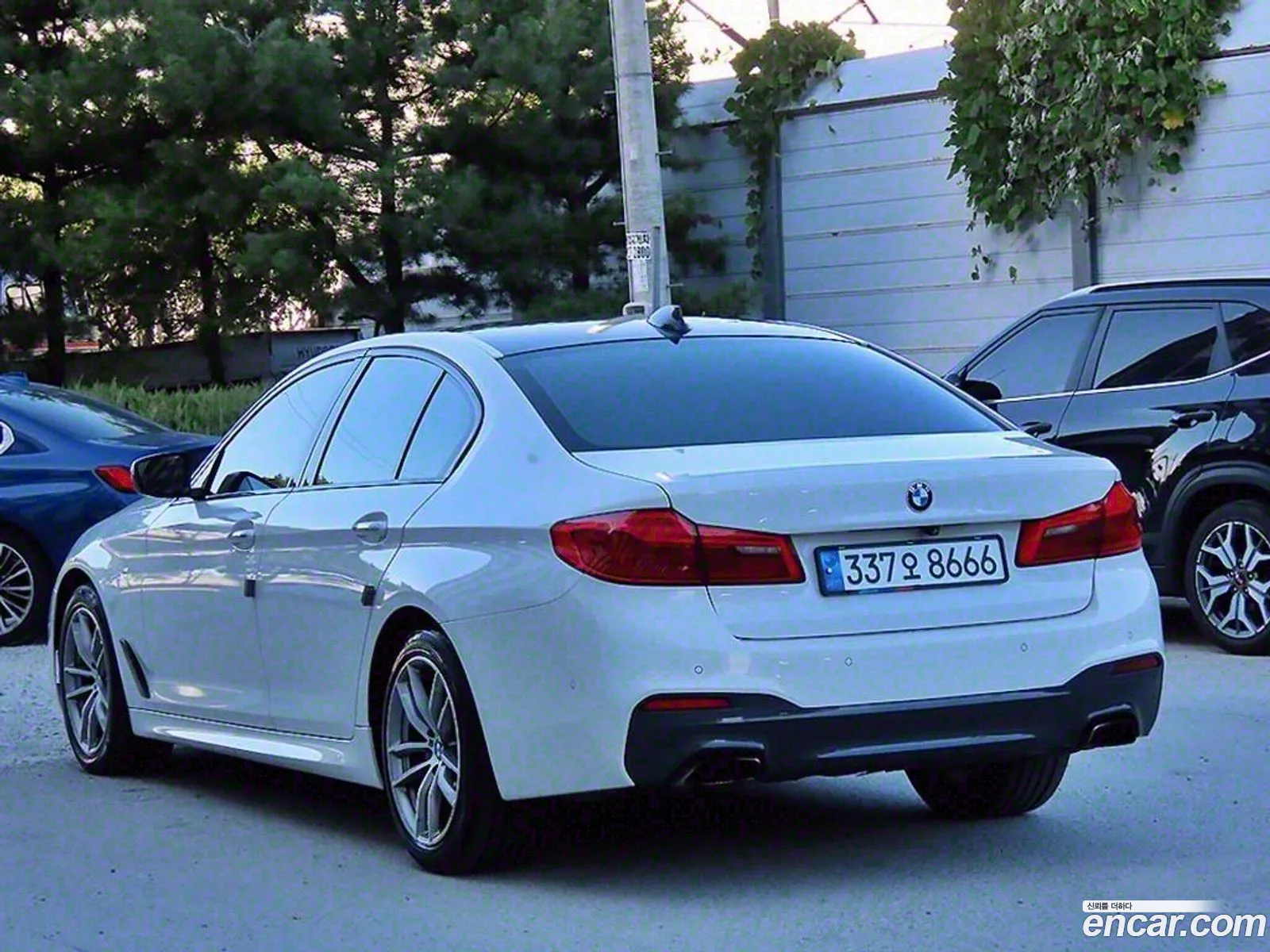 BMW 5 Series G30 520D xDrive M Sport Plus - фотография 97702