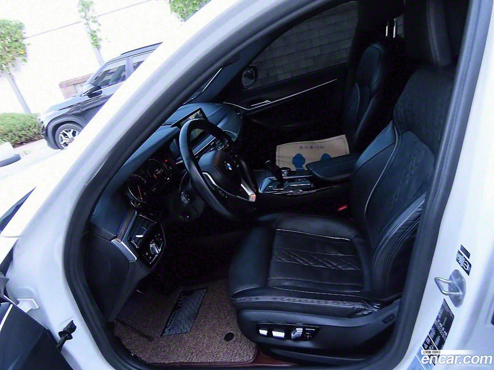 BMW 5 Series G30 520D xDrive M Sport Plus - фотография 97704