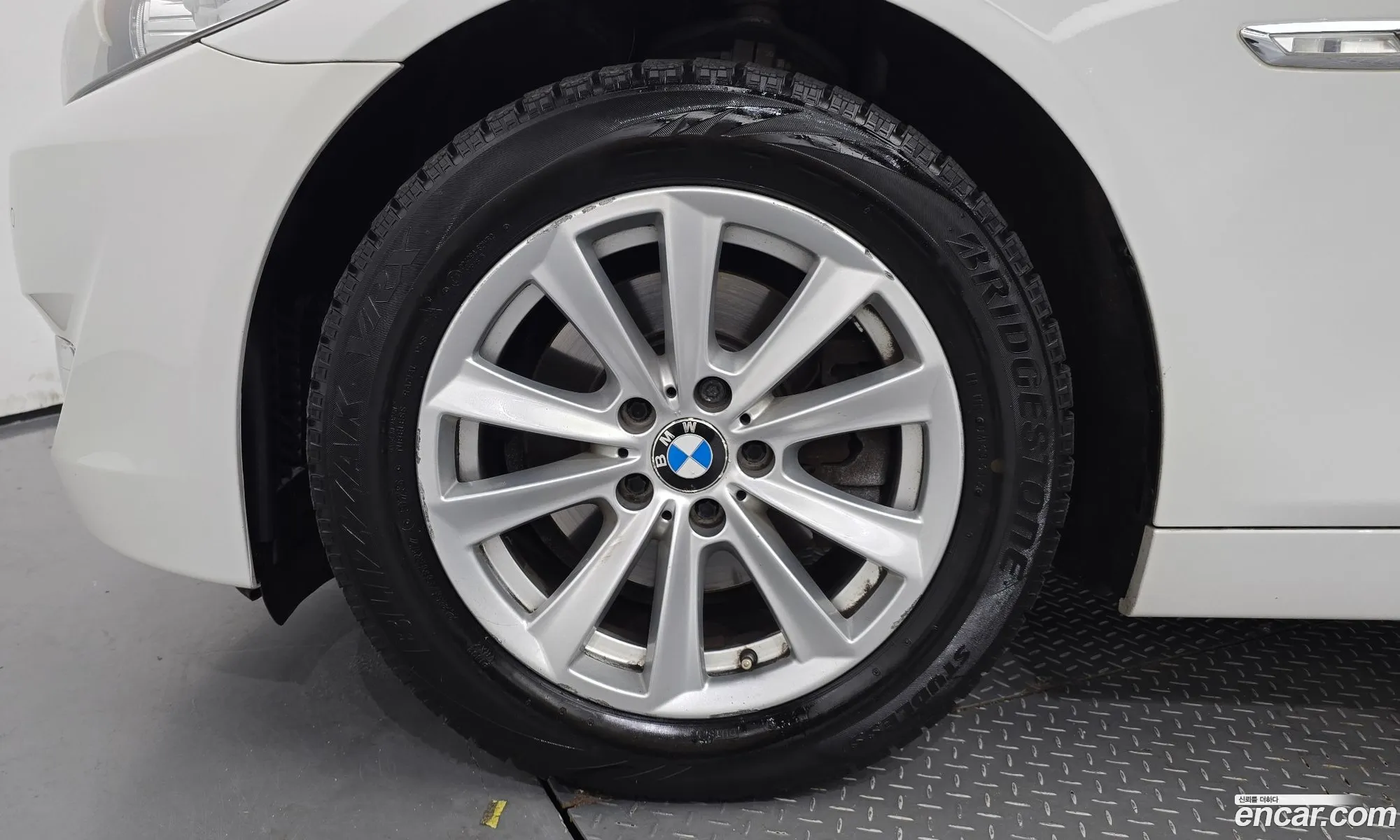 BMW 5 Series F10 520D - фотография 1202976