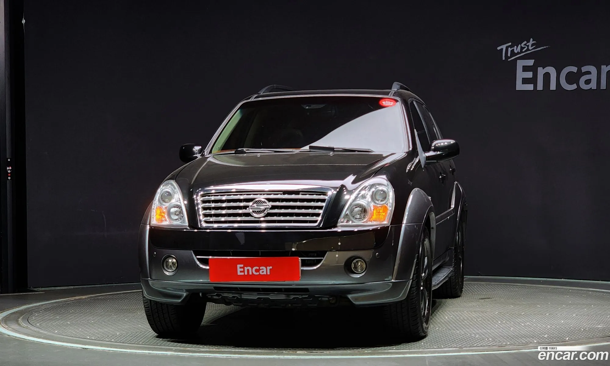 Kg Mobility Ssangyong Super Rexton 4Wd Rx6 Brown Edition - фотография 7068178