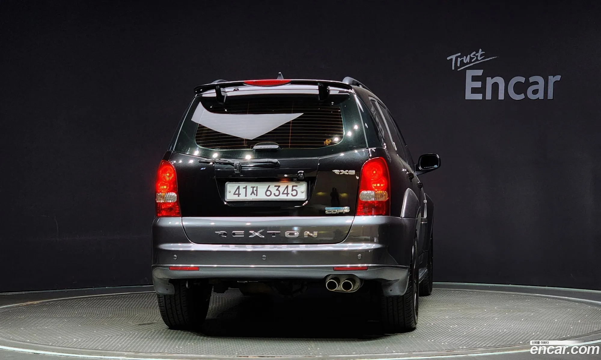 Kg Mobility Ssangyong Super Rexton 4Wd Rx6 Brown Edition - фотография 7068179